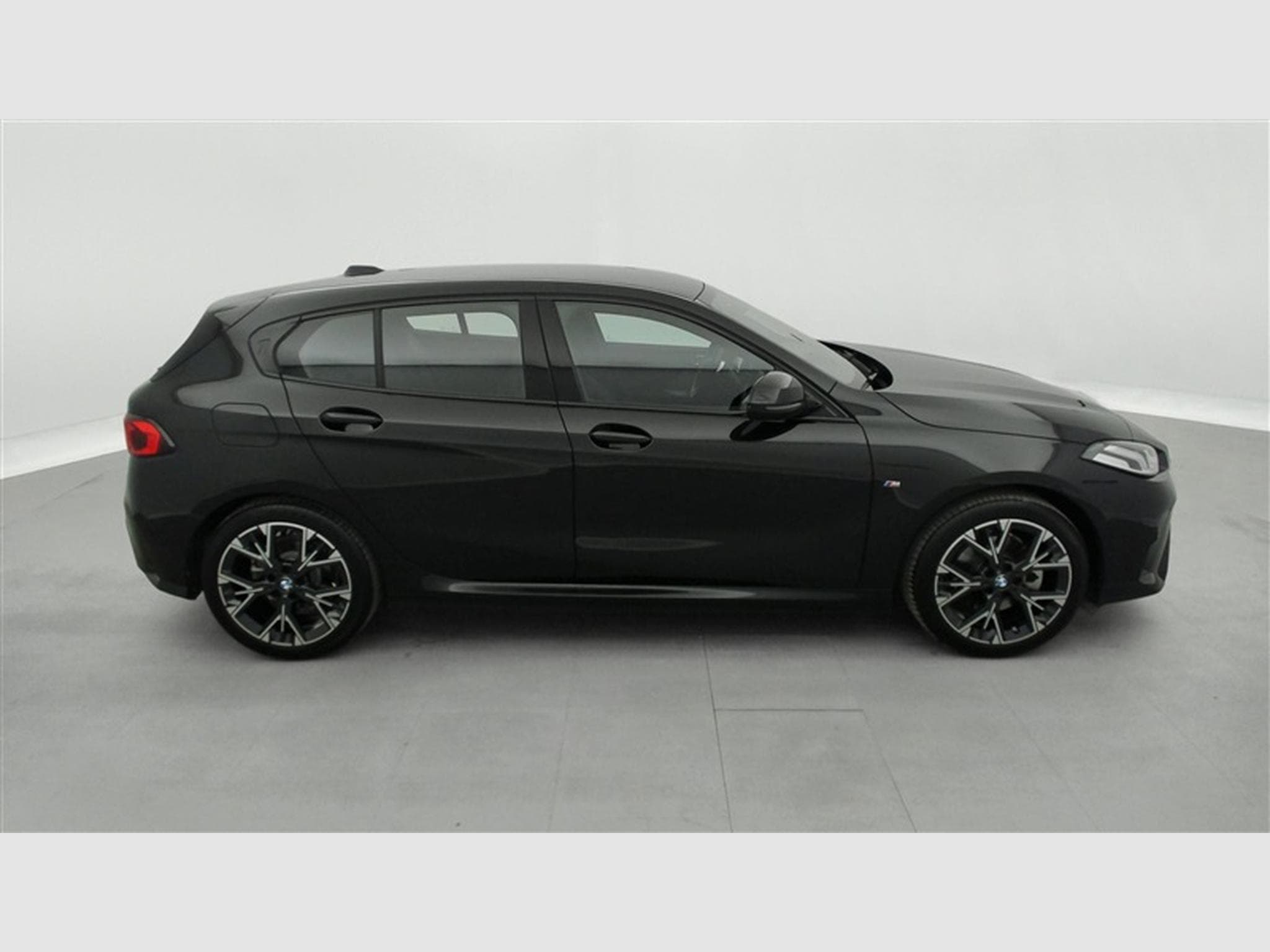 BMW 120 120iA Pack M NAVI / FULL LED / CAMERA / JA 18" (2025) - Foto 23
