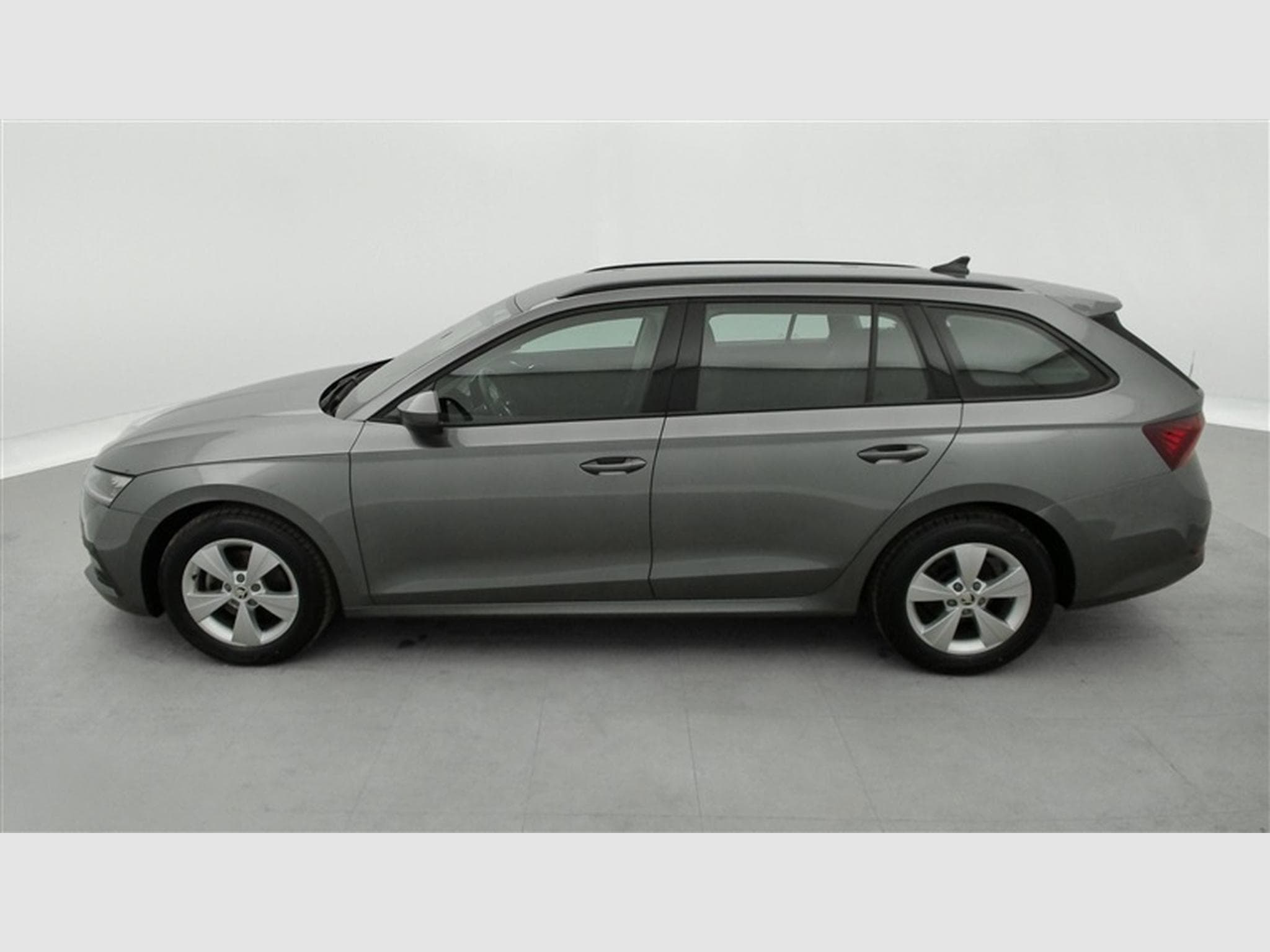 Skoda Octavia SW 1.0 TSI Style  Navi / Led / PDC av+ar (2024) - Photo 3