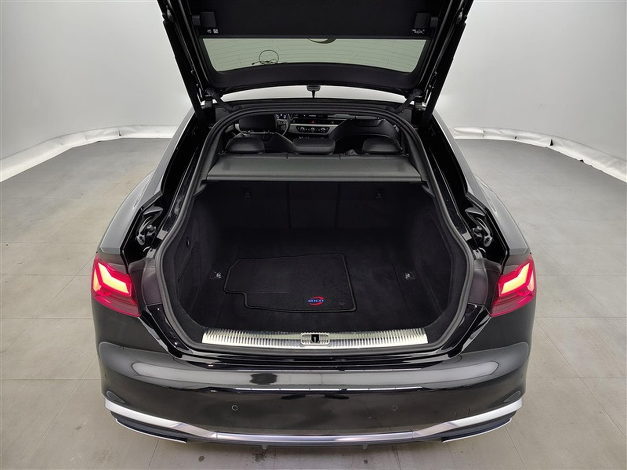 Audi A5 35 TFSI 150Cv S-Tronic S-Line NAVI / CUIR SPORT / FULL LED (2022) - Photo 14