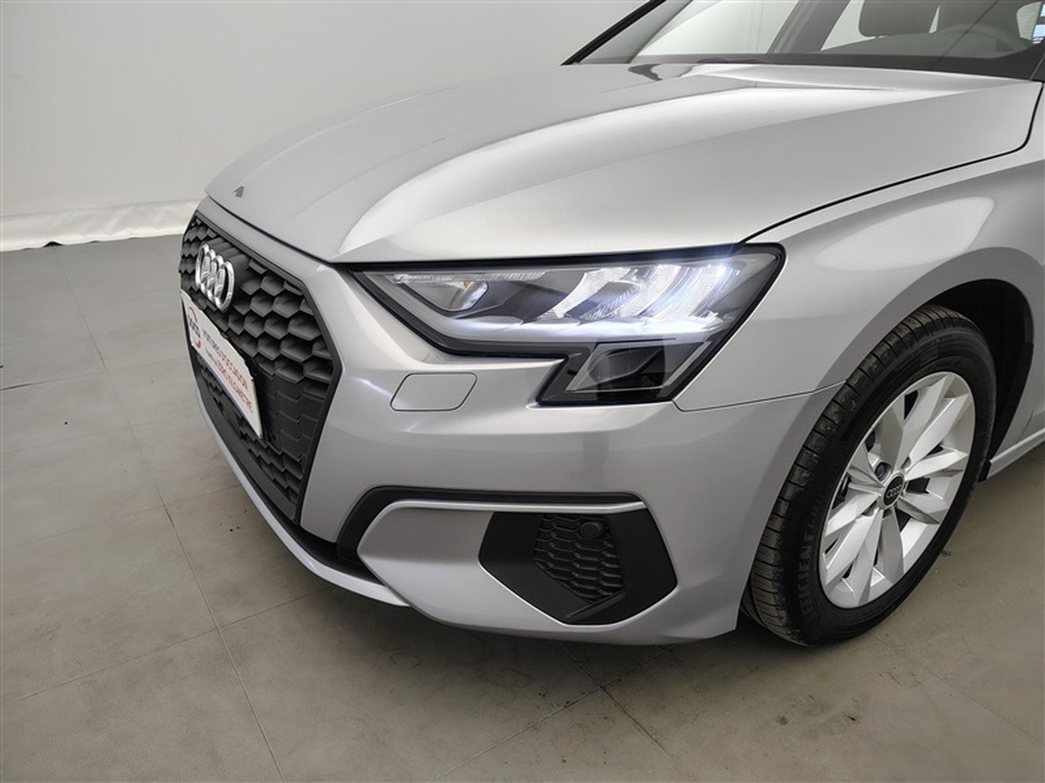 Audi A3 Sportback 30 TFSI S tronic NAVI/FULL LED/JA16/CAMERA (2022) - Photo 15