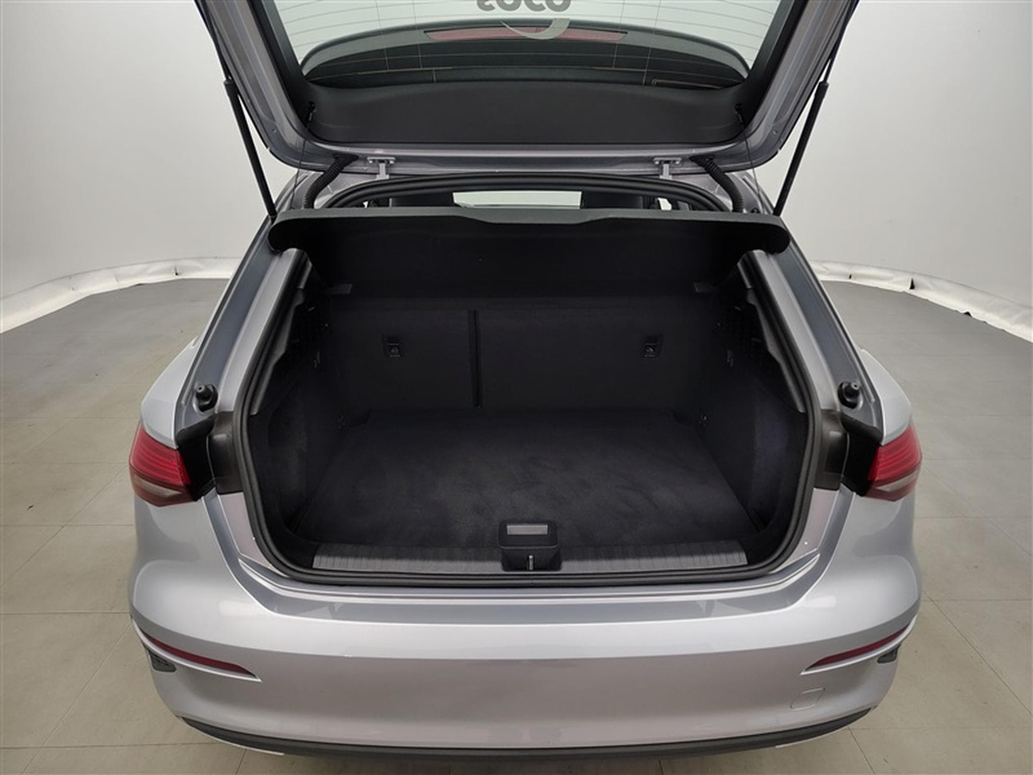 Audi A3 Sportback 30 TFSI S tronic NAVI/FULL LED/JA16/CAMERA (2022) - Photo 14