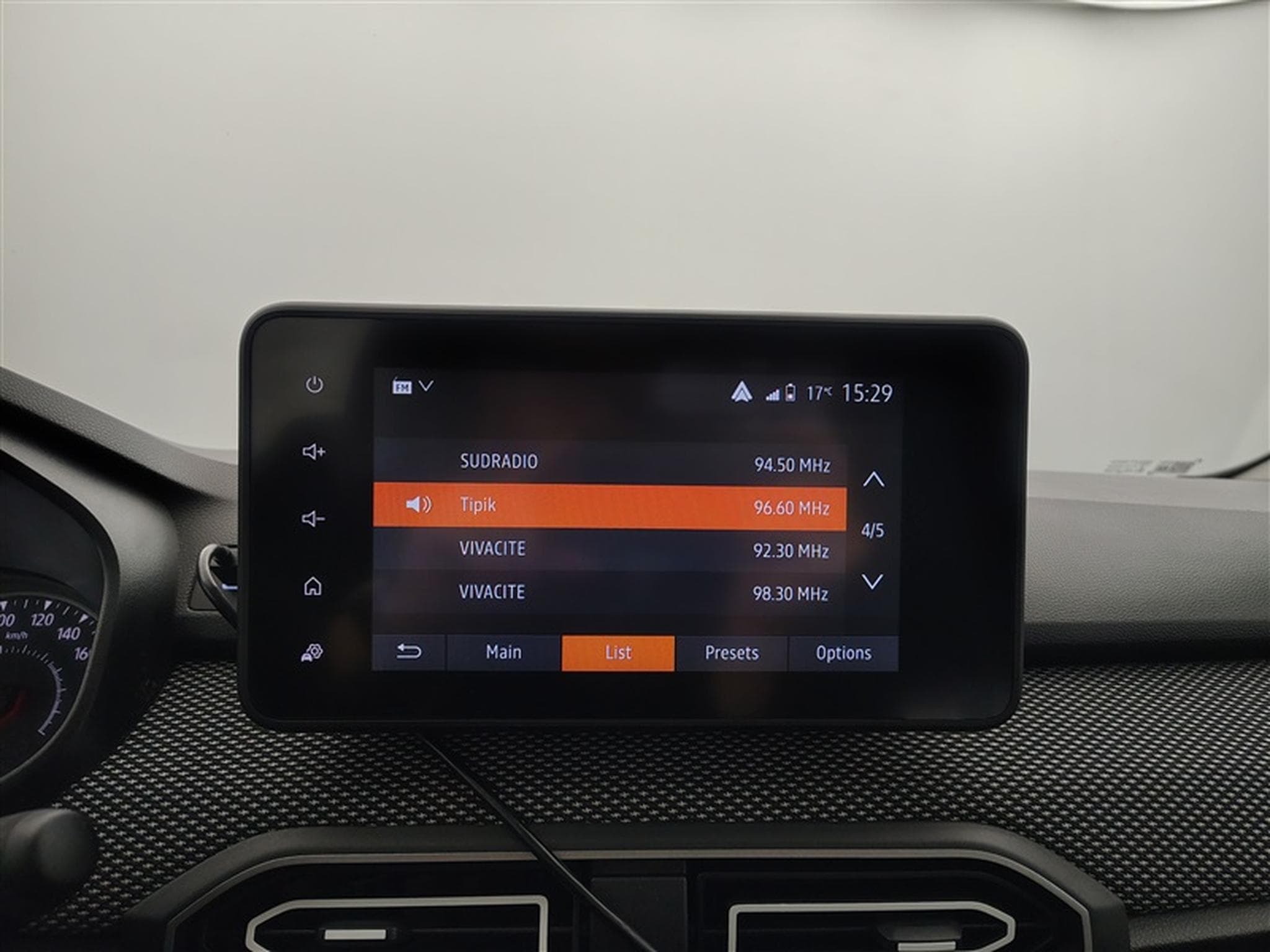 Dacia Sandero 1.0 TCe Journey CARPLAY / FULL LED / PDC AV-AR (2025) - Photo 11