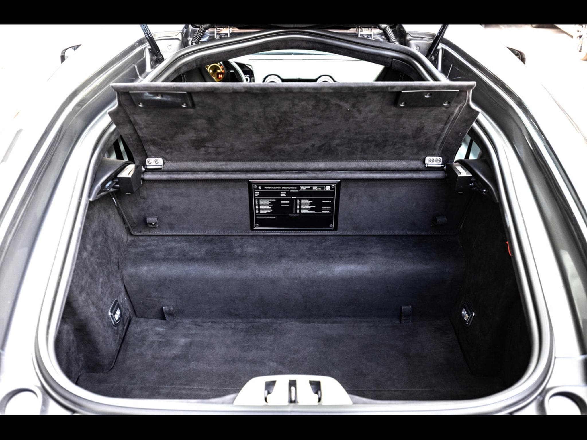 Ferrari 812 Superfast 6.5 V12 - GRIGIO FERRO - PPF (2019) - Photo 16