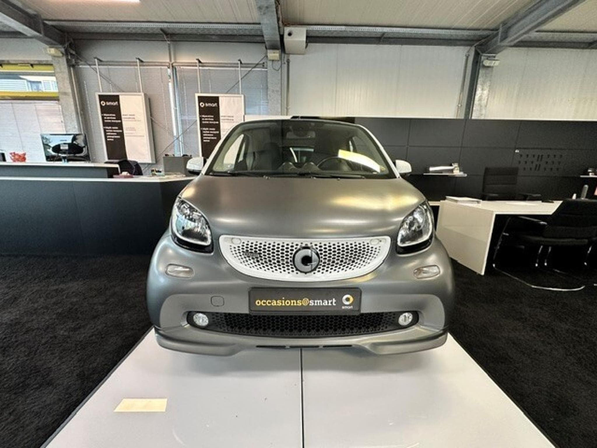 Smart Fortwo 80kw BRABUS Xclusive 12 mois de garantie (2018) - Foto 2