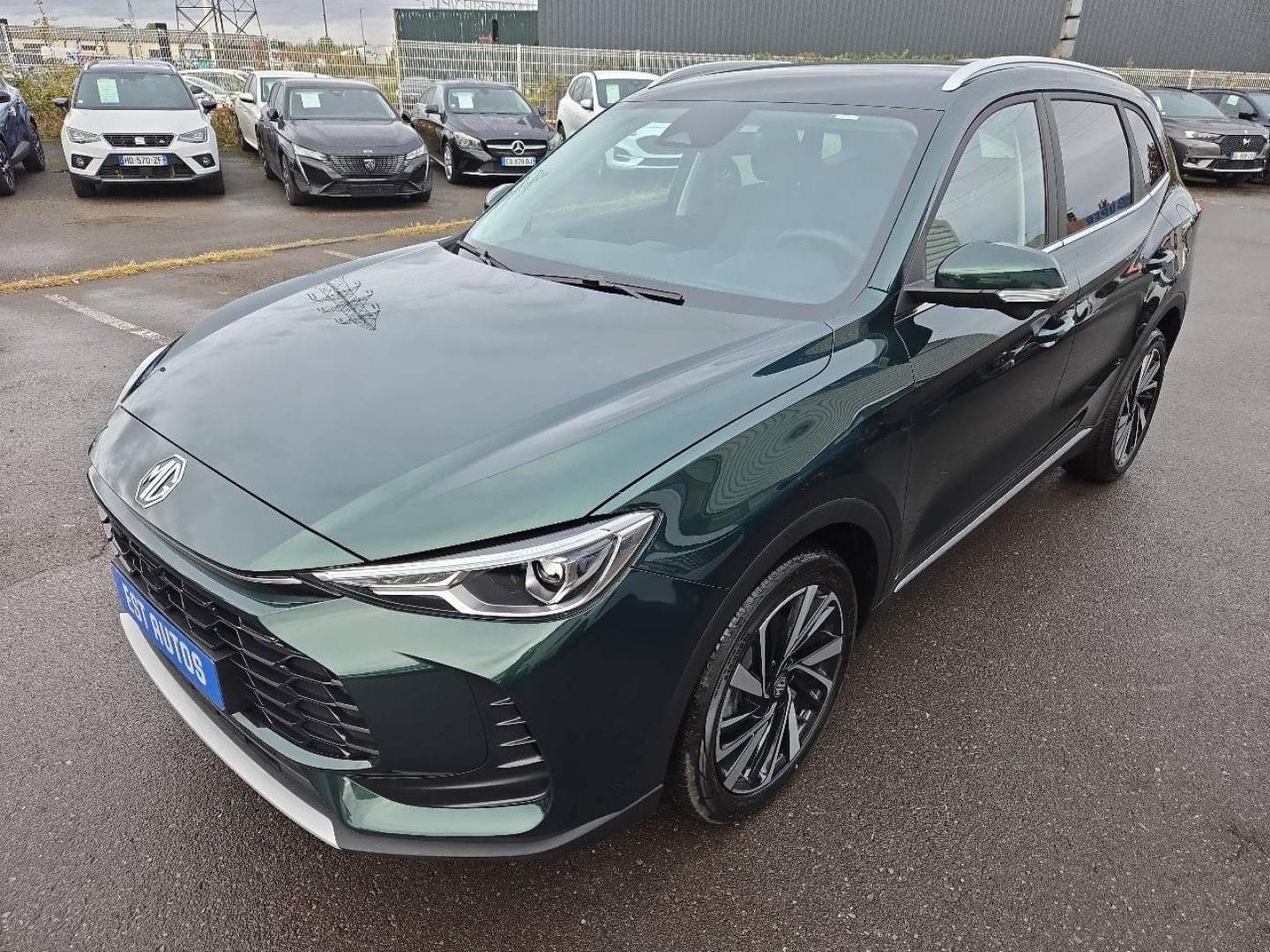 MG ZS 1,5 hybrid 197 cv LUXURY (2026) - Photo 4