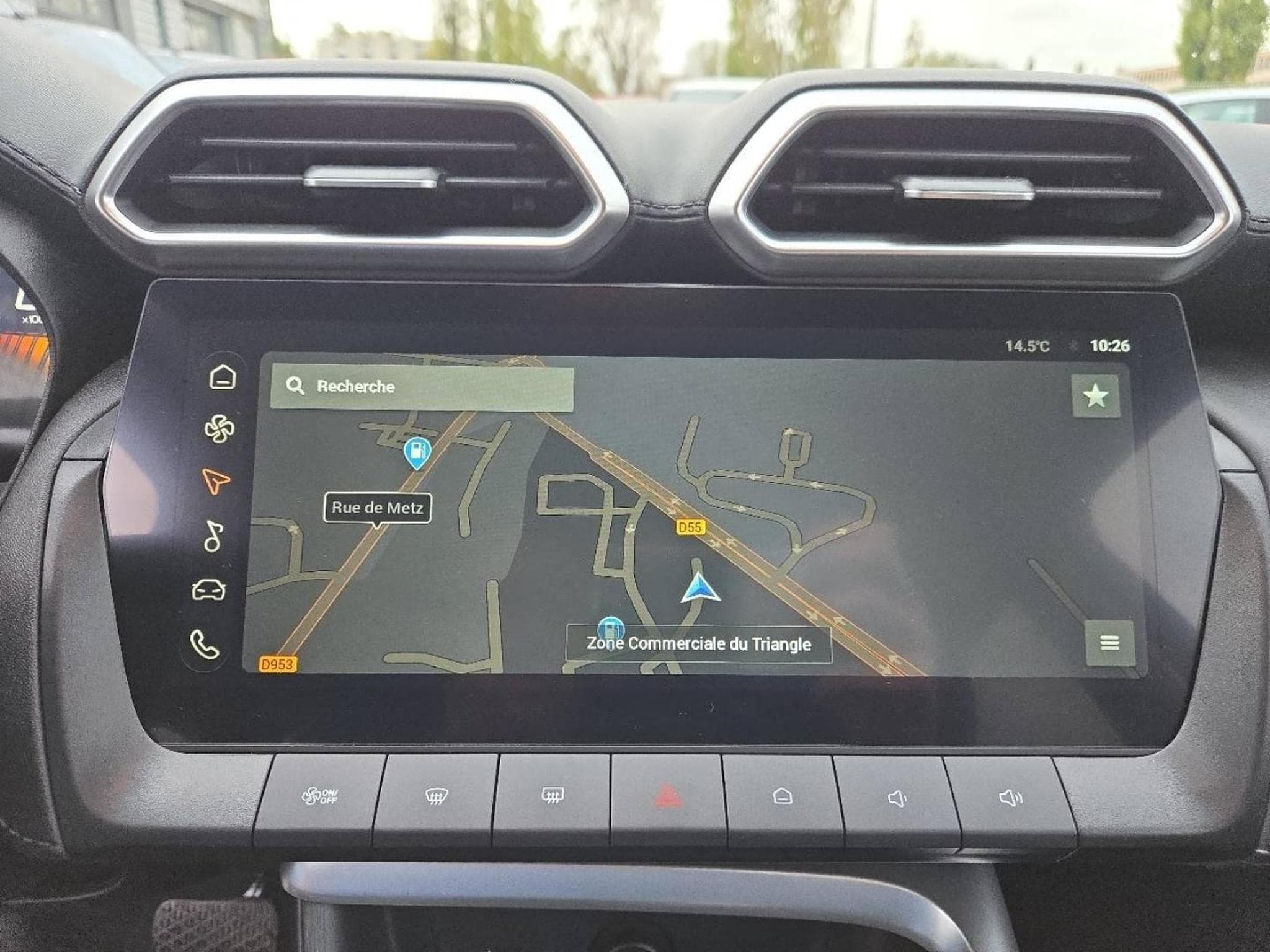 MG ZS 1,5 hybrid 197 cv LUXURY (2026) - Photo 35