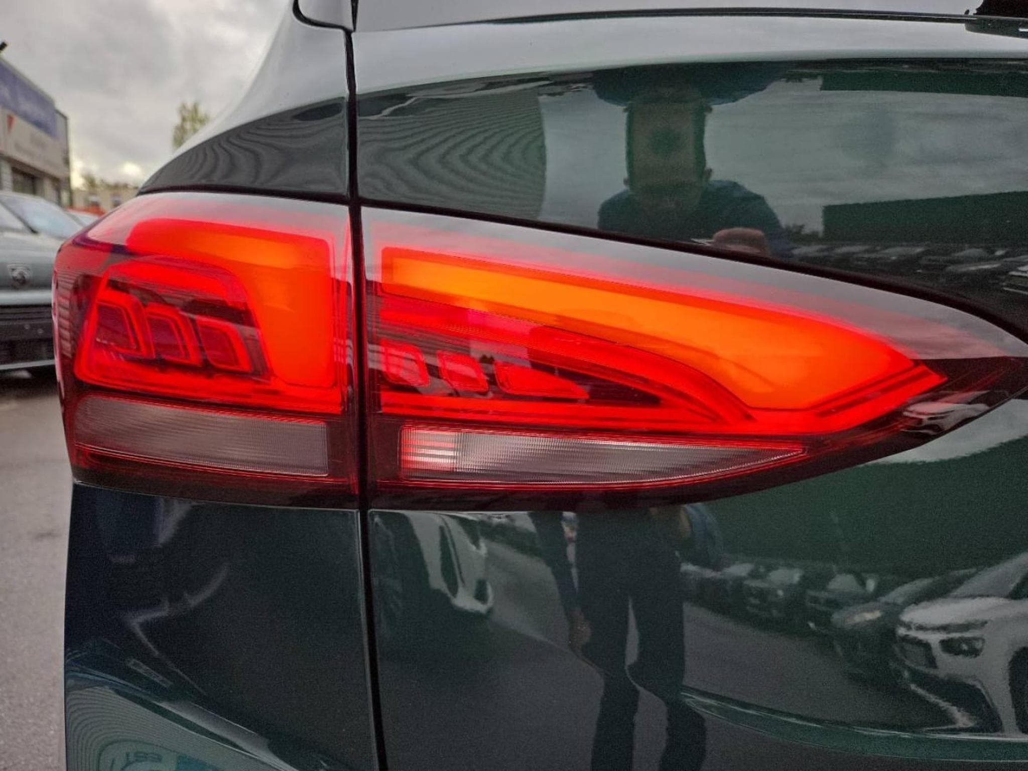 MG ZS 1,5 hybrid 197 cv LUXURY (2026) - Photo 44