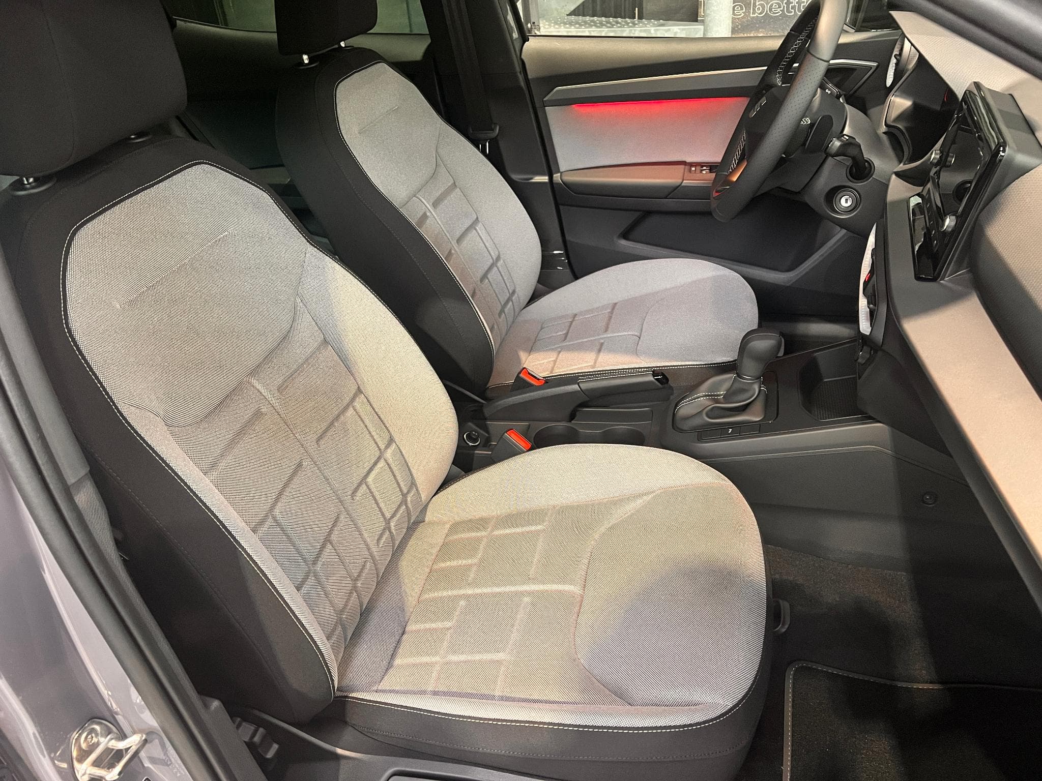 Seat Arona FR 1.5TSI DSG7 (2026) - Foto 4