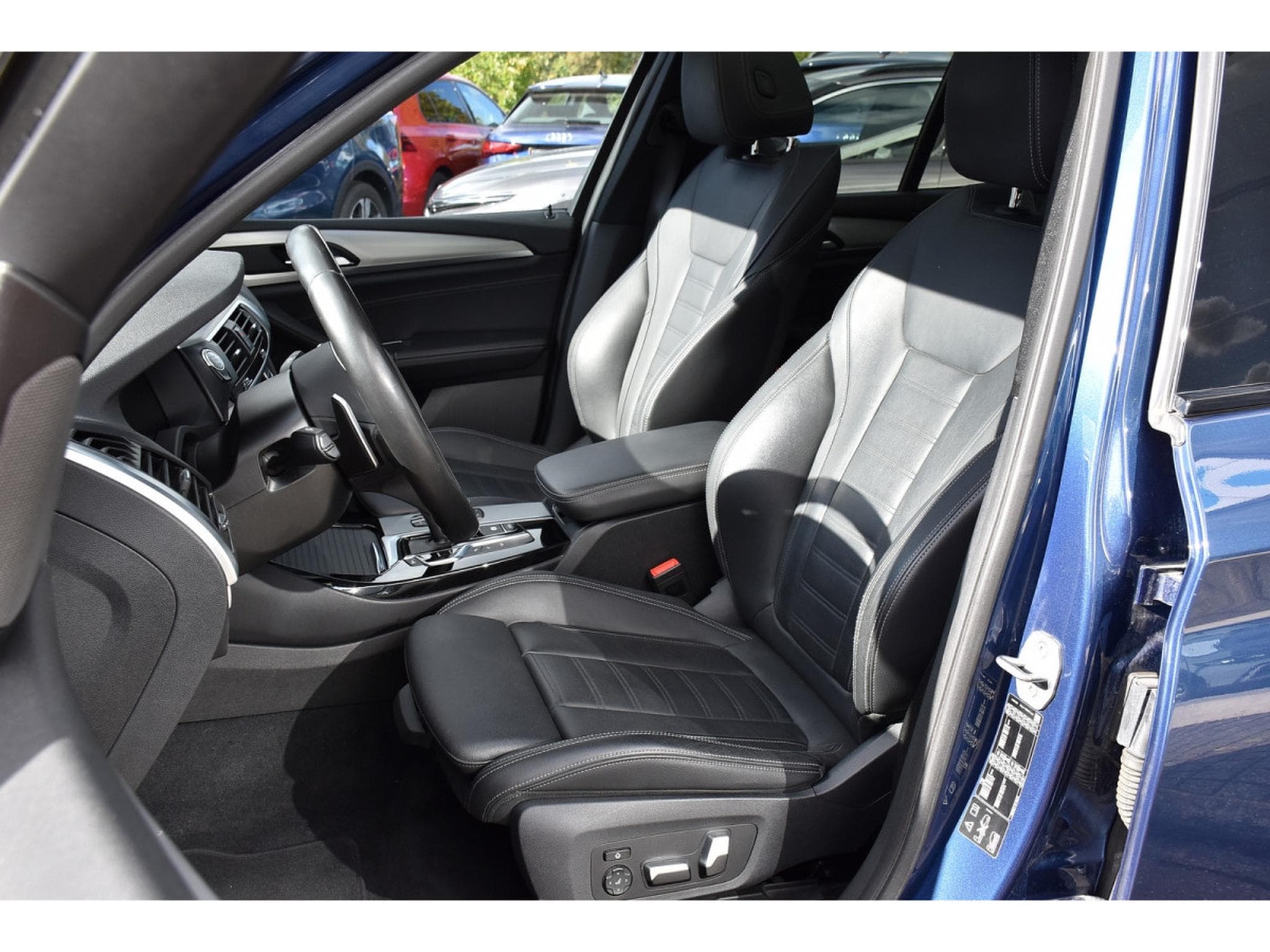 BMW X3 2.0A xDrive20i "M" Sport PANO CUIR MEMO H/K ACC ATT RMQ 1°M. (2019) - Photo 6