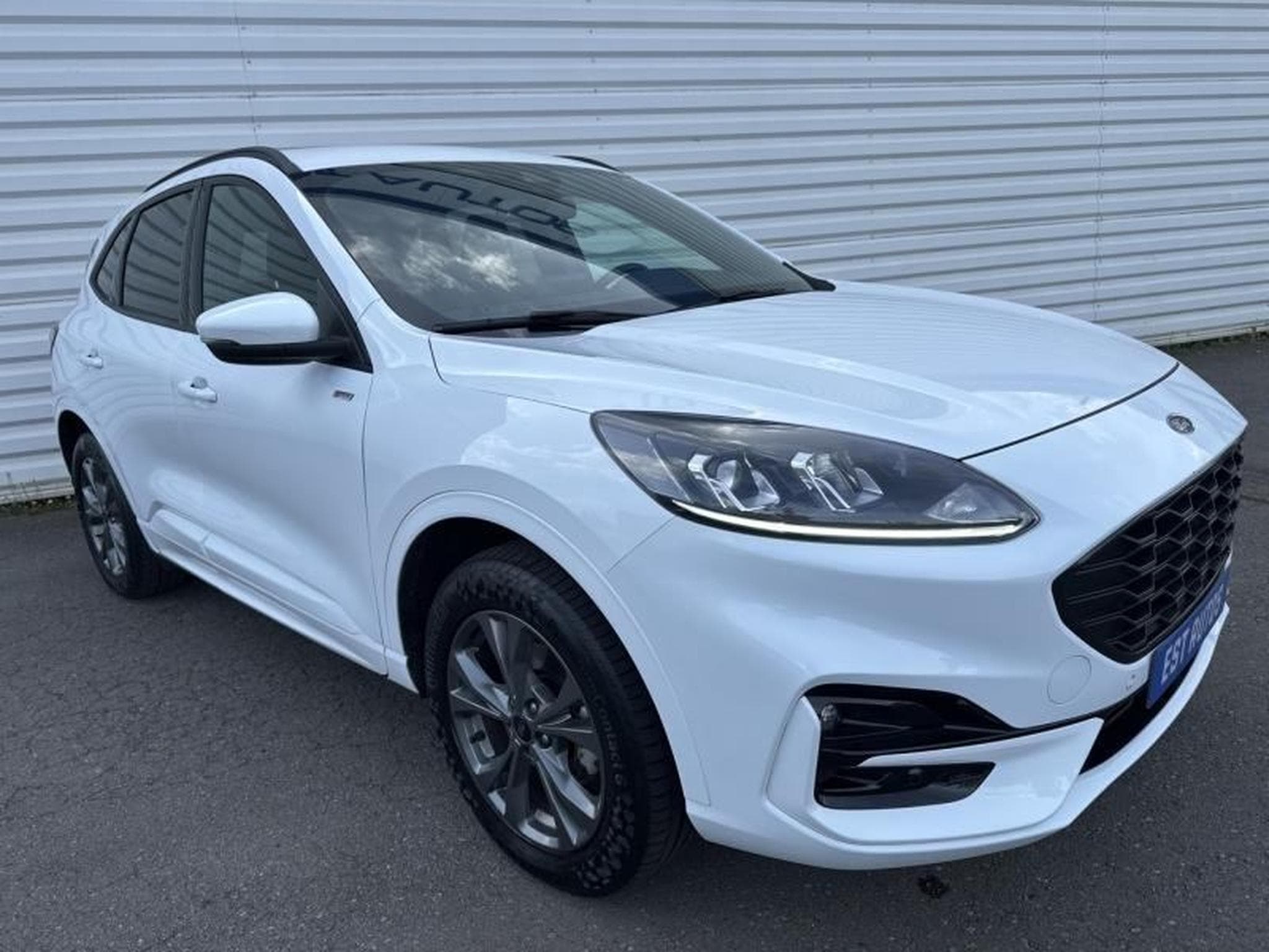 Ford Kuga 2.5 Duratec 225ch Hybride Rechargeable ST-Line X Powershift (2024) - Photo 4
