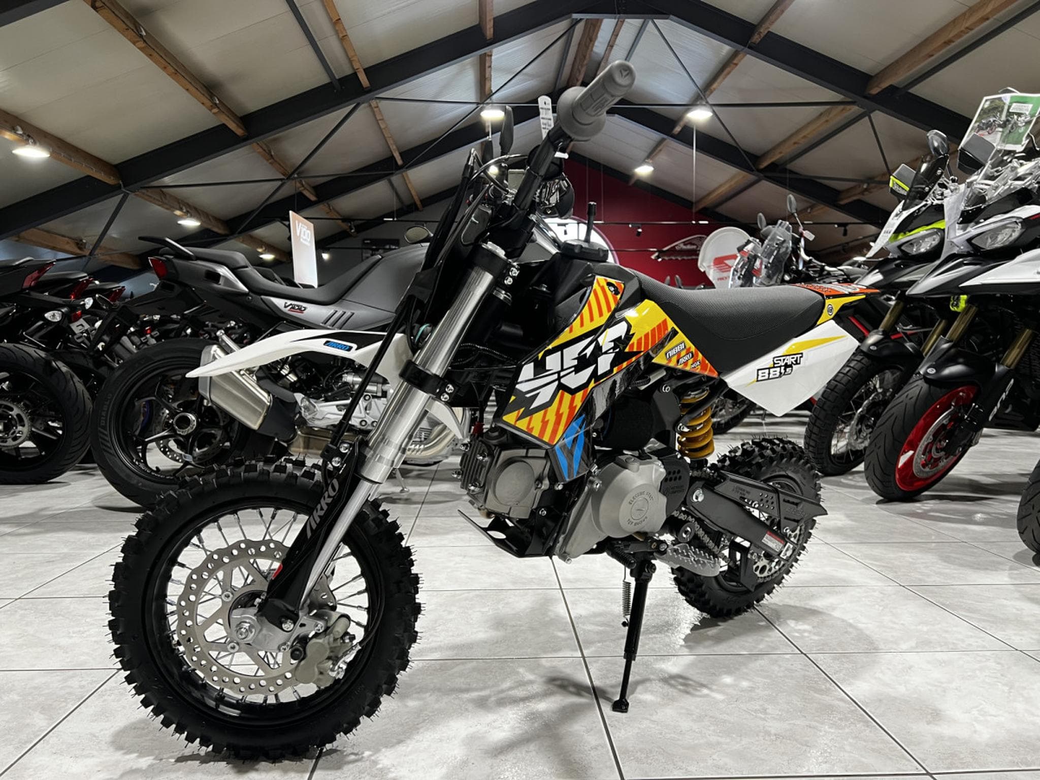 YCF Start F SE Limited démarreur électrique (2026) - Foto 2