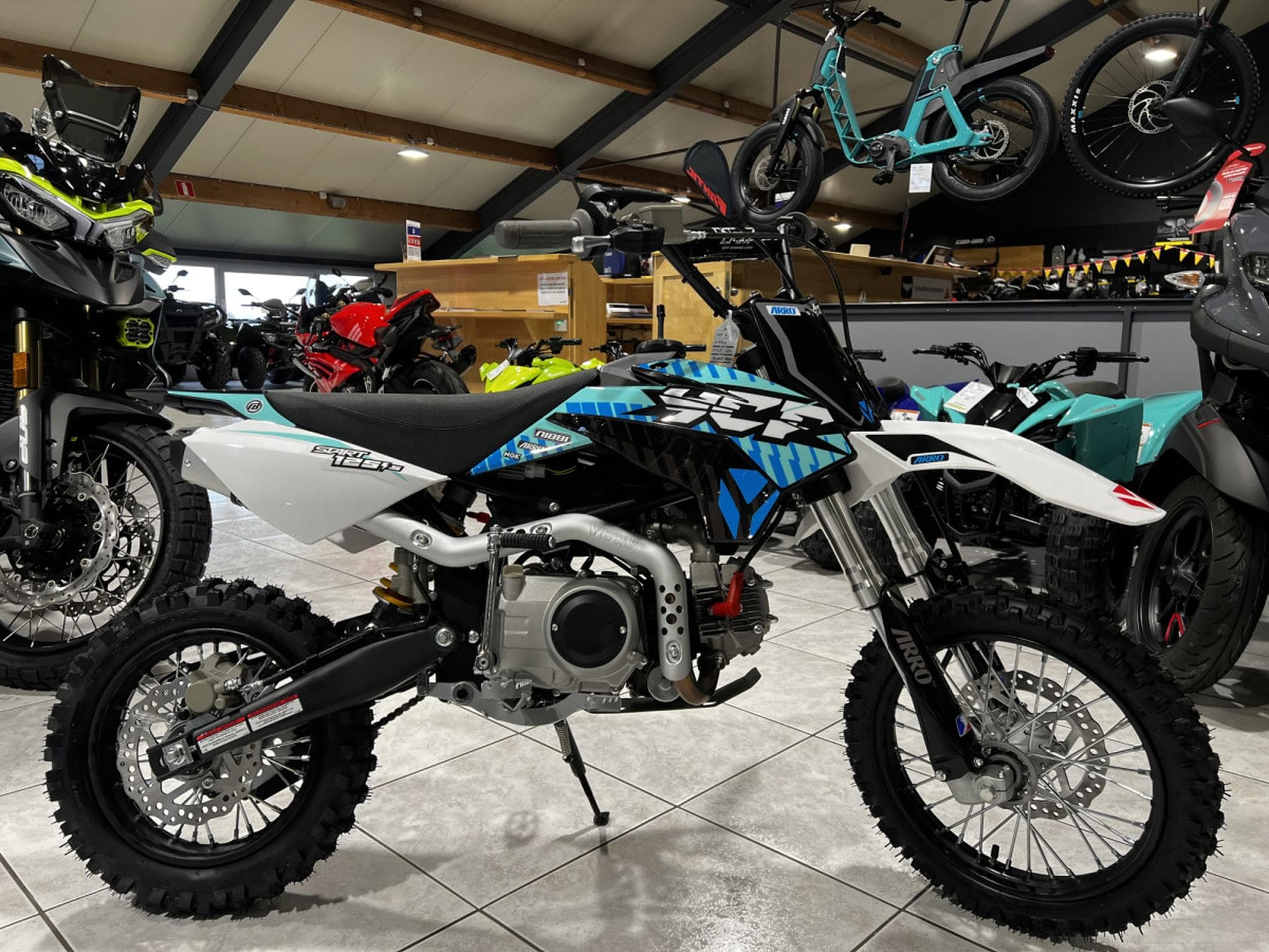 YCF Start F SE démarreur électrique (2026) - Foto 1