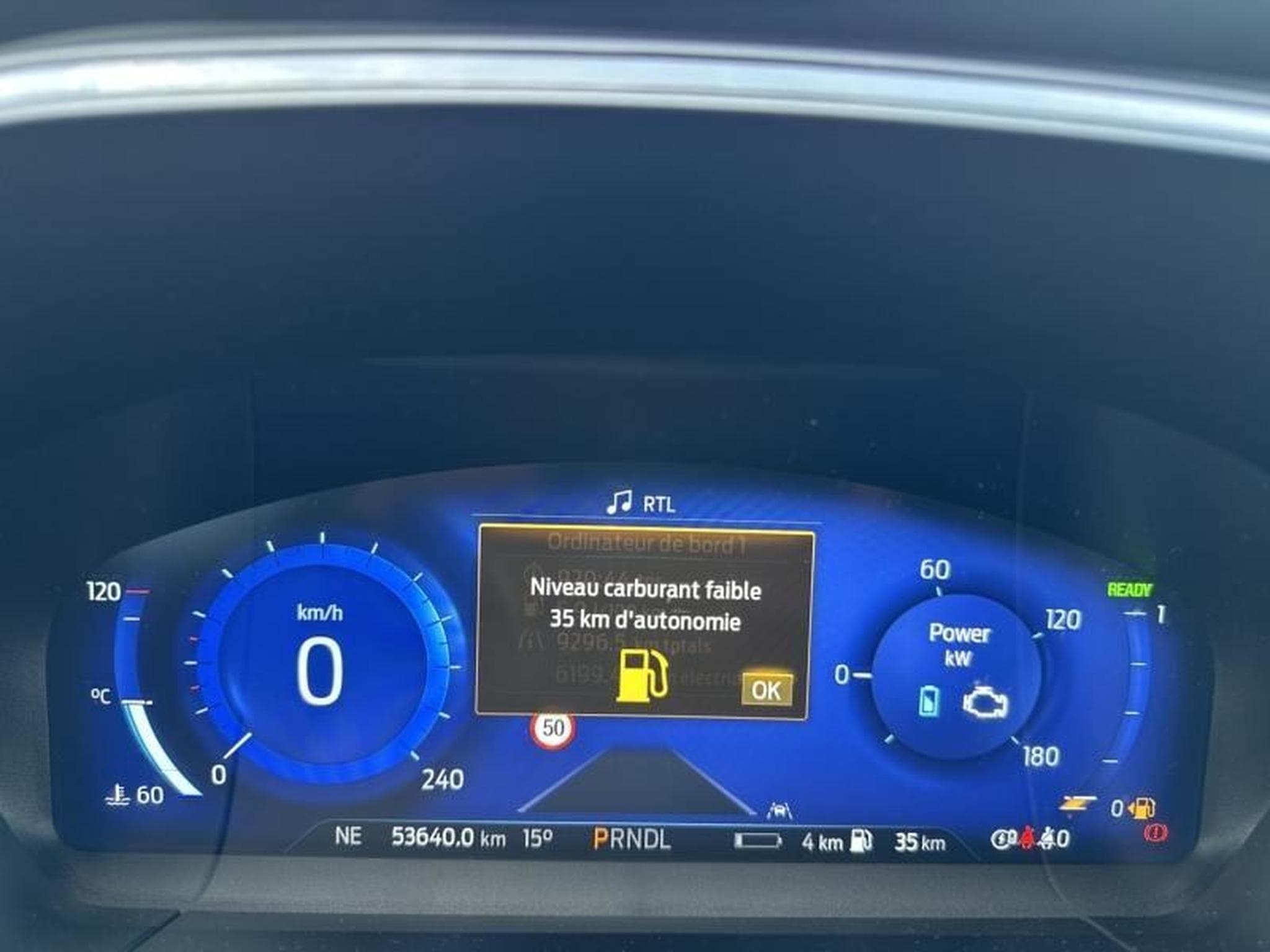 Ford Kuga 2.5 Duratec 225ch Hybride Rechargeable ST-Line X Powershift (2024) - Photo 31