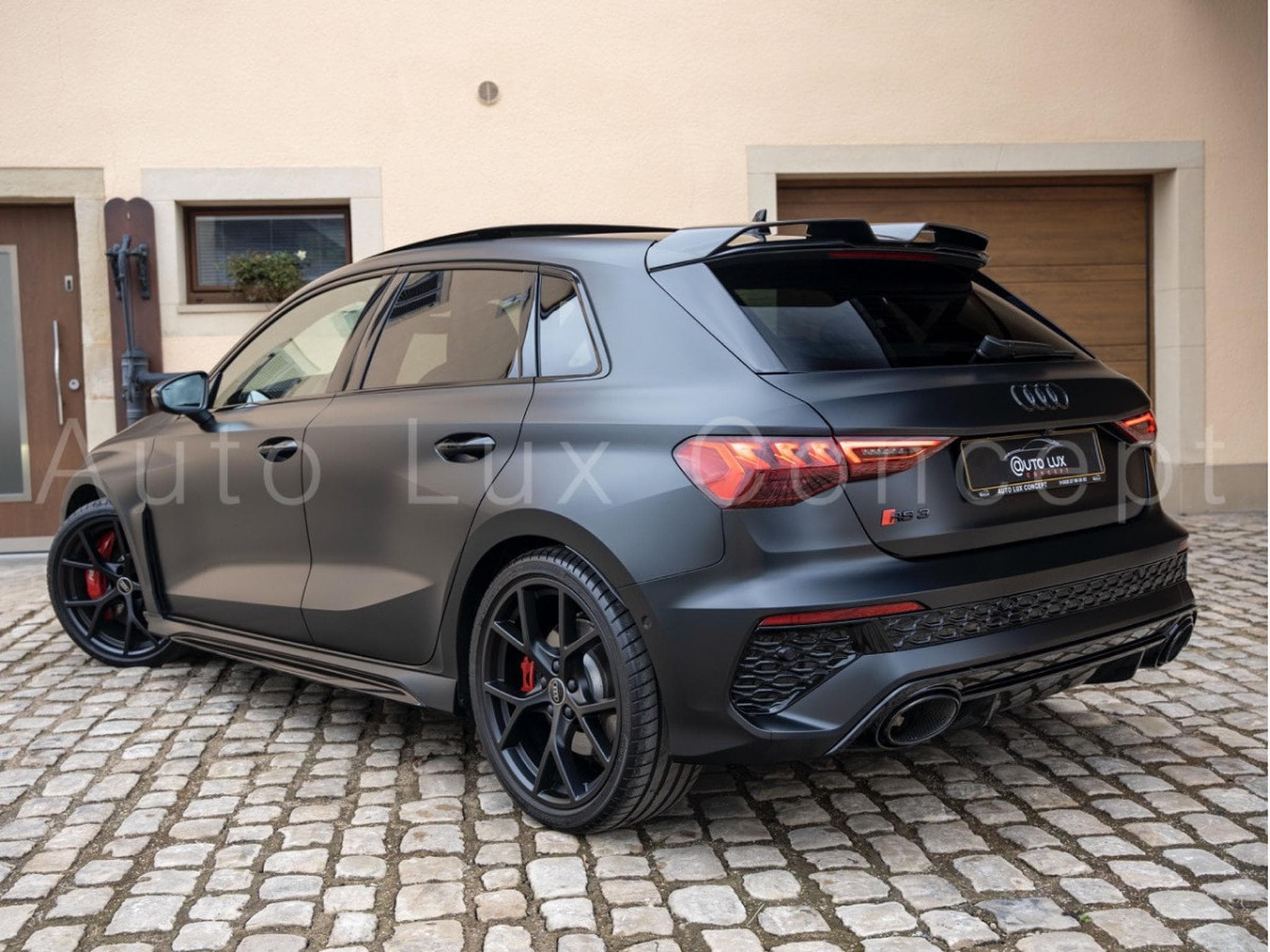 Audi RS3 Sportback 2.5 TFSI quattro S tronic 7 (2024) - Foto 4