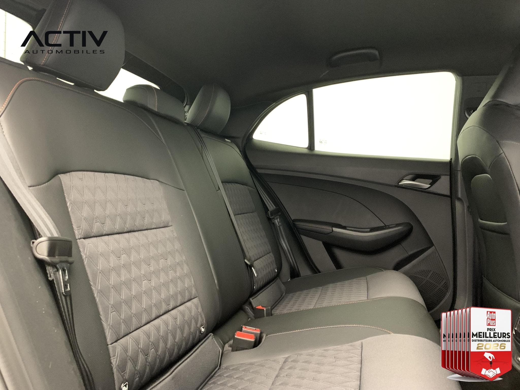 Mg MG3 1.5 L Hybrid+ 195 ch Luxury (2025) - Photo 10