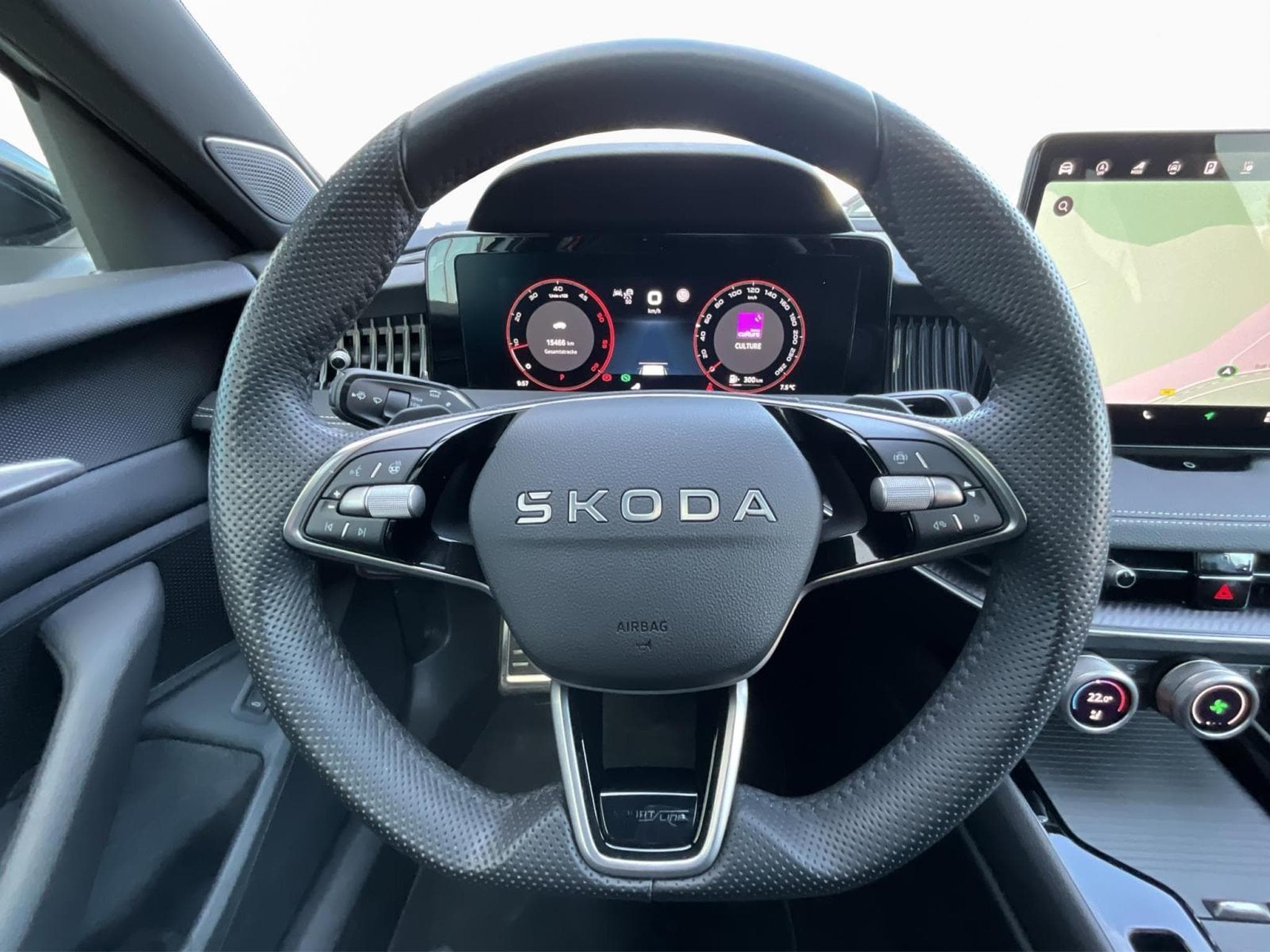 Skoda Superb Sportline+4x4+DSG+Pano+AHK+StandH. (2025) - Foto 10