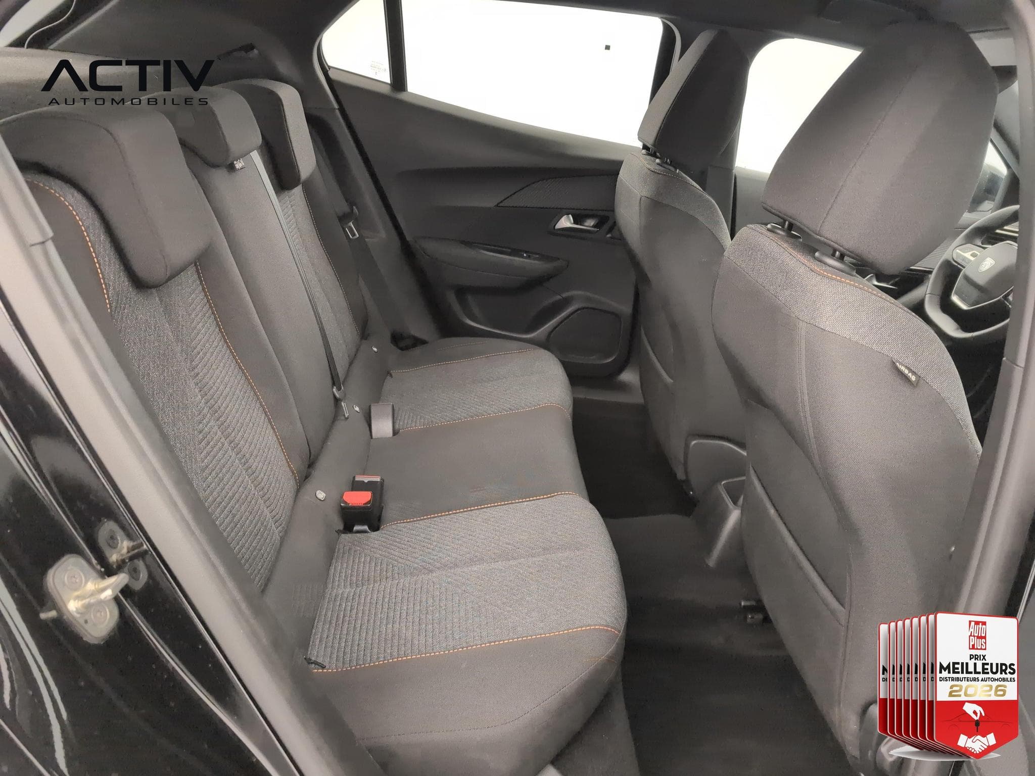 Peugeot 2008 100 S&S BVM6 Style (2025) - Photo 10