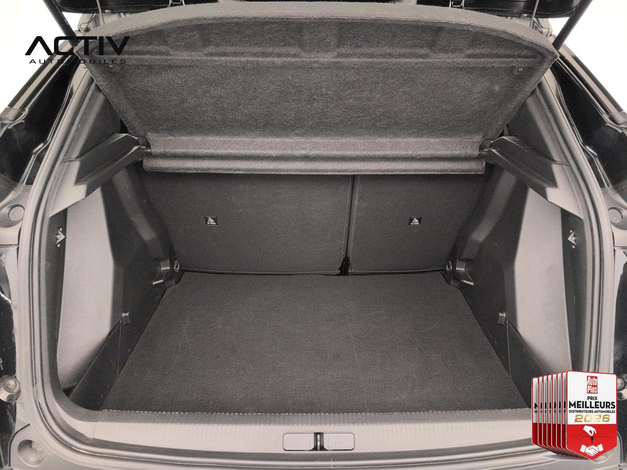 Peugeot 2008 100 S&S BVM6 Style (2025) - Photo 11