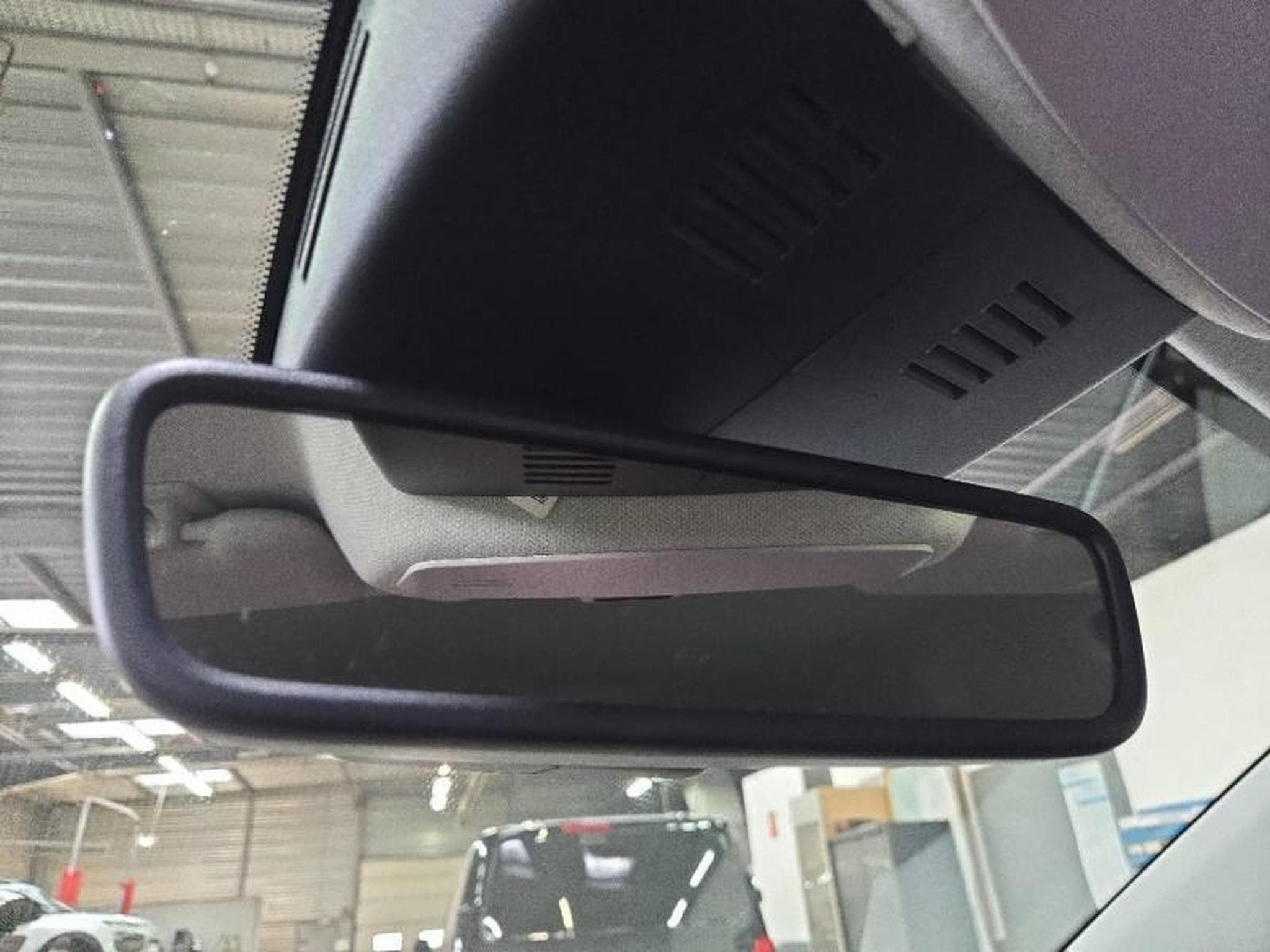 Citroën C5 Aircross Hybride 145ch PLUS boite automatique (2026) - Photo 34