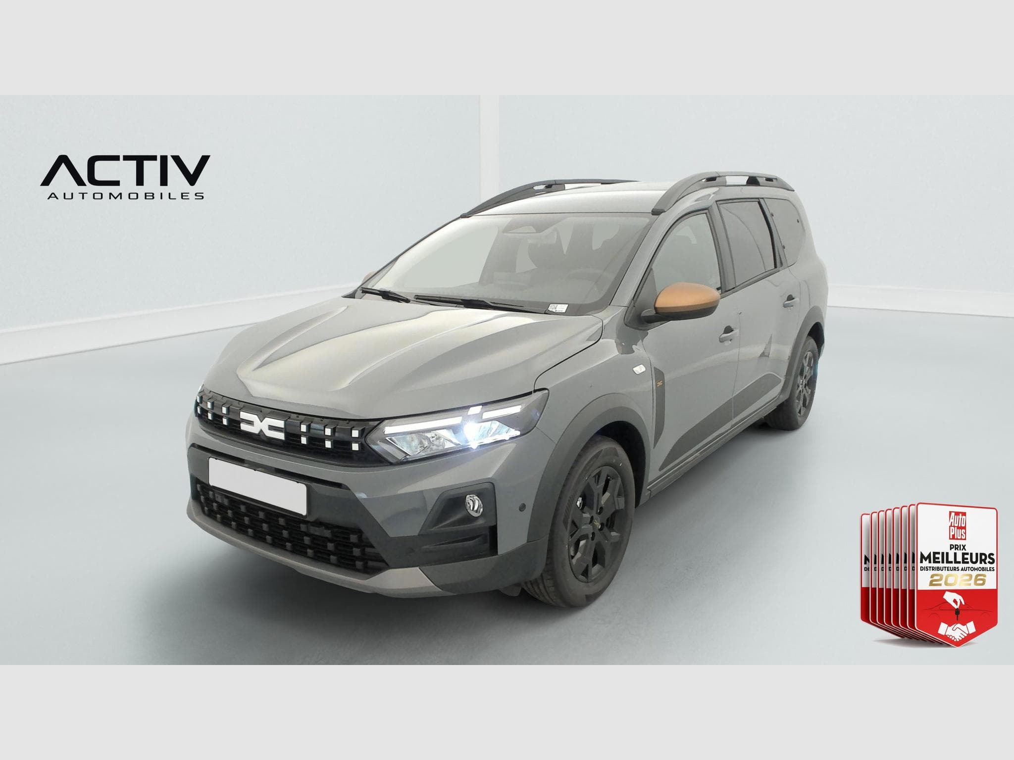Dacia Jogger TCE 110 7 PL EXTREME (2026) - Foto 3