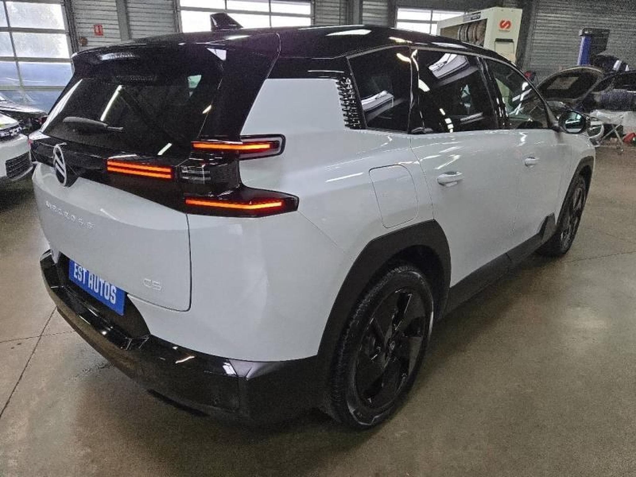 Citroën C5 Aircross Hybride 145ch PLUS boite automatique (2026) - Photo 44
