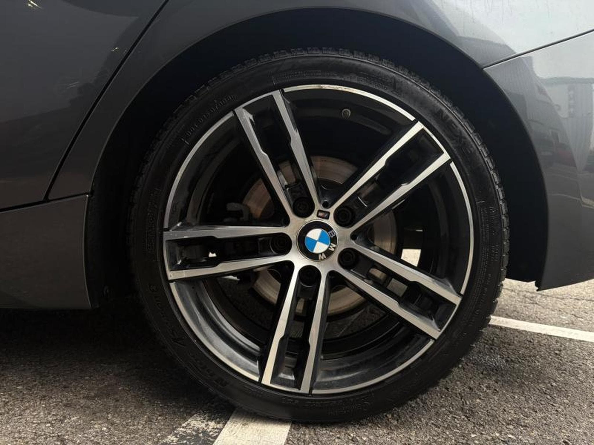 BMW Serie 1 125 Pack M 2.0 224ch/Toit Ouvrant/Sièges électriques (2019) - Foto 5