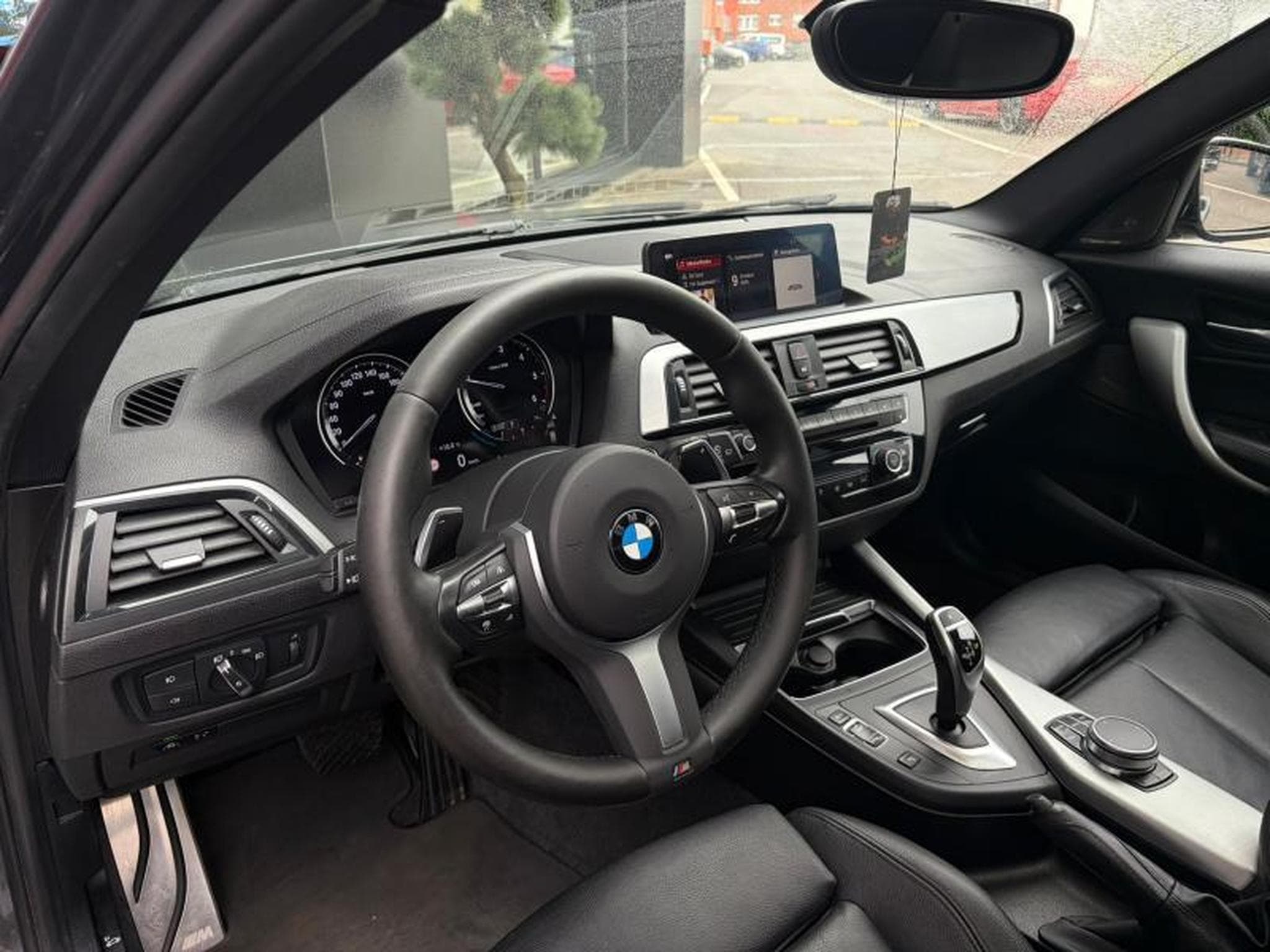 BMW Serie 1 125 Pack M 2.0 224ch/Toit Ouvrant/Sièges électriques (2019) - Foto 6