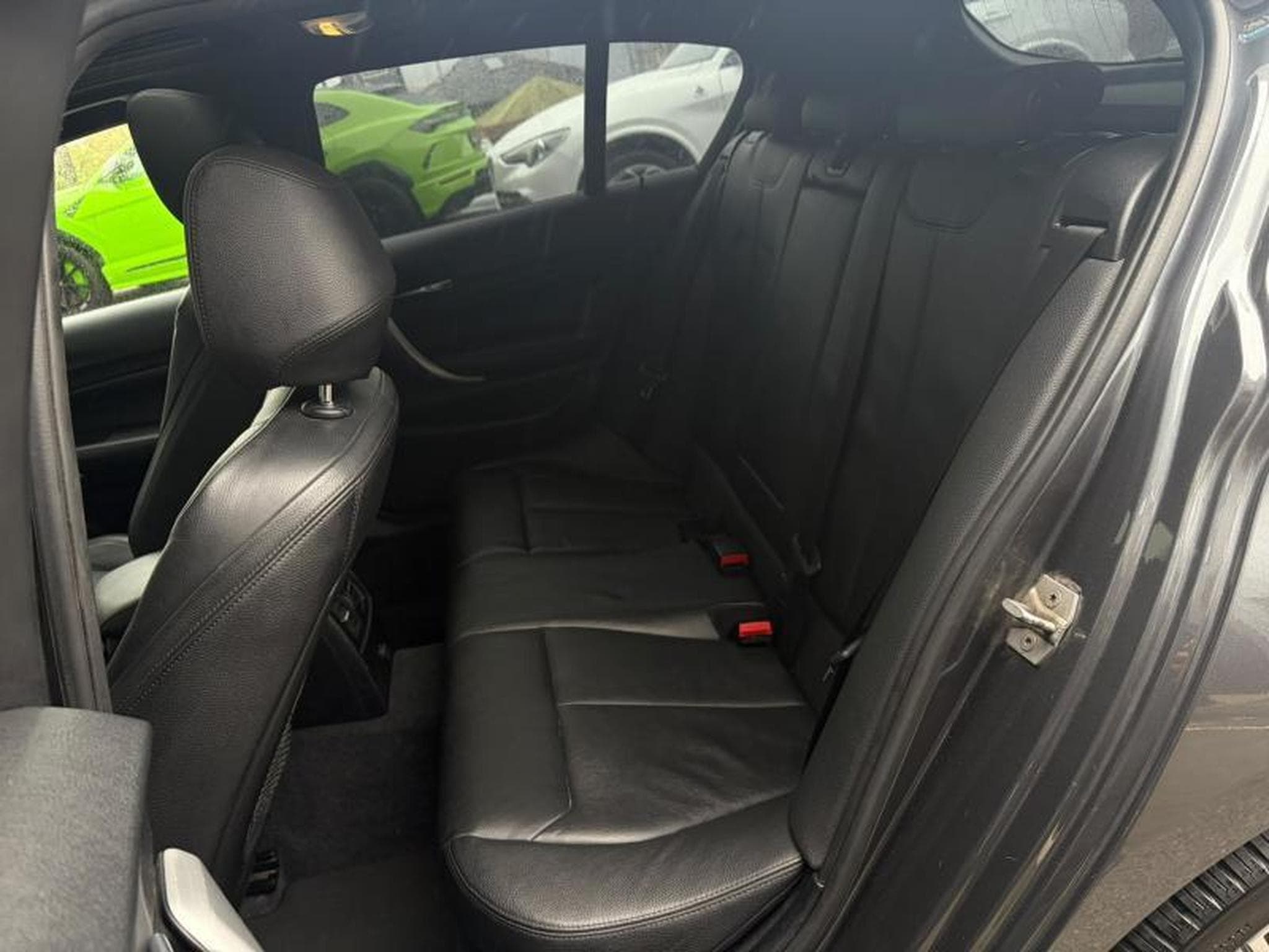 BMW Serie 1 125 Pack M 2.0 224ch/Toit Ouvrant/Sièges électriques (2019) - Foto 12