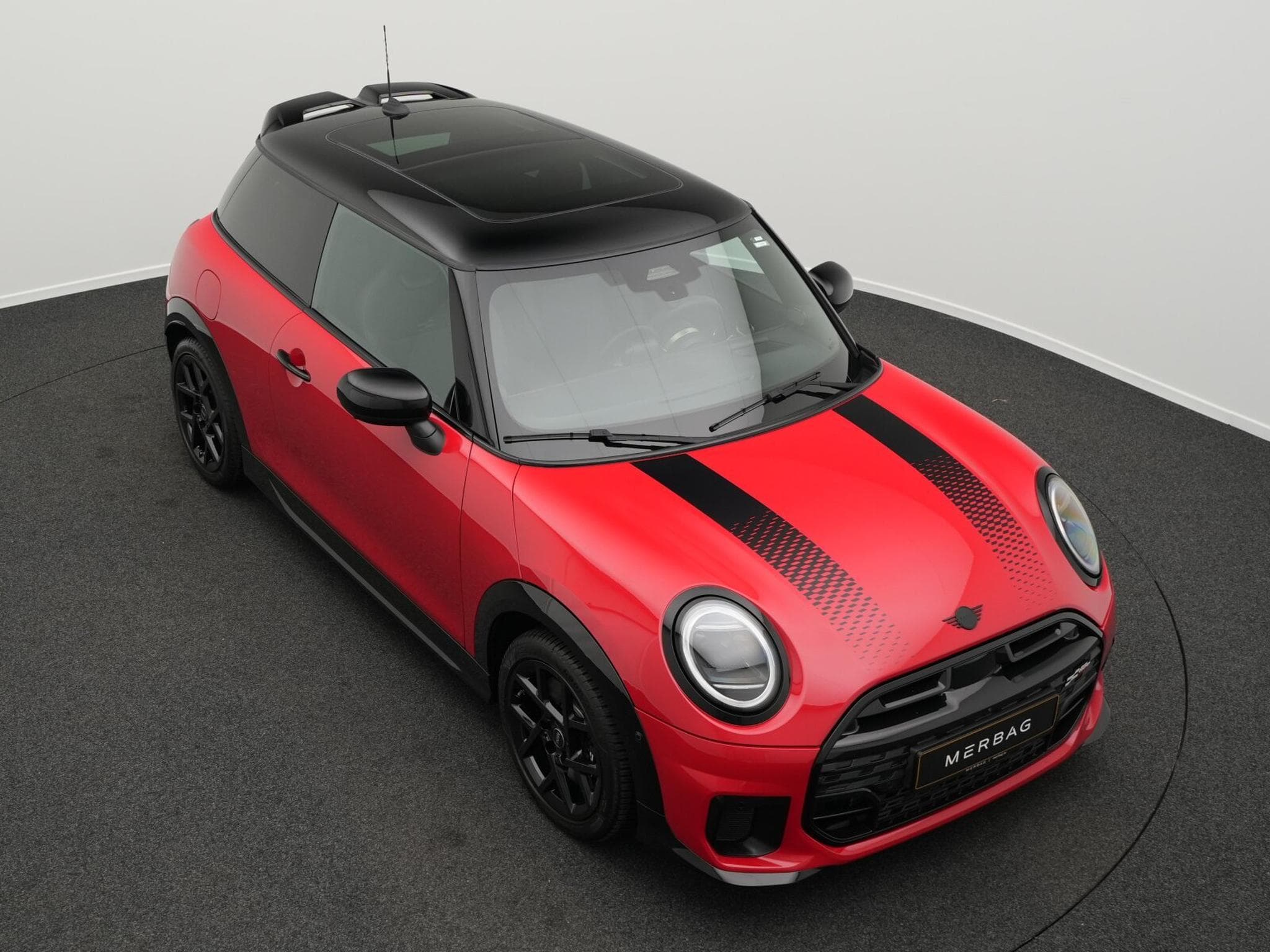 Mini Cooper John Cooper Works Trim (2025) - Foto 12