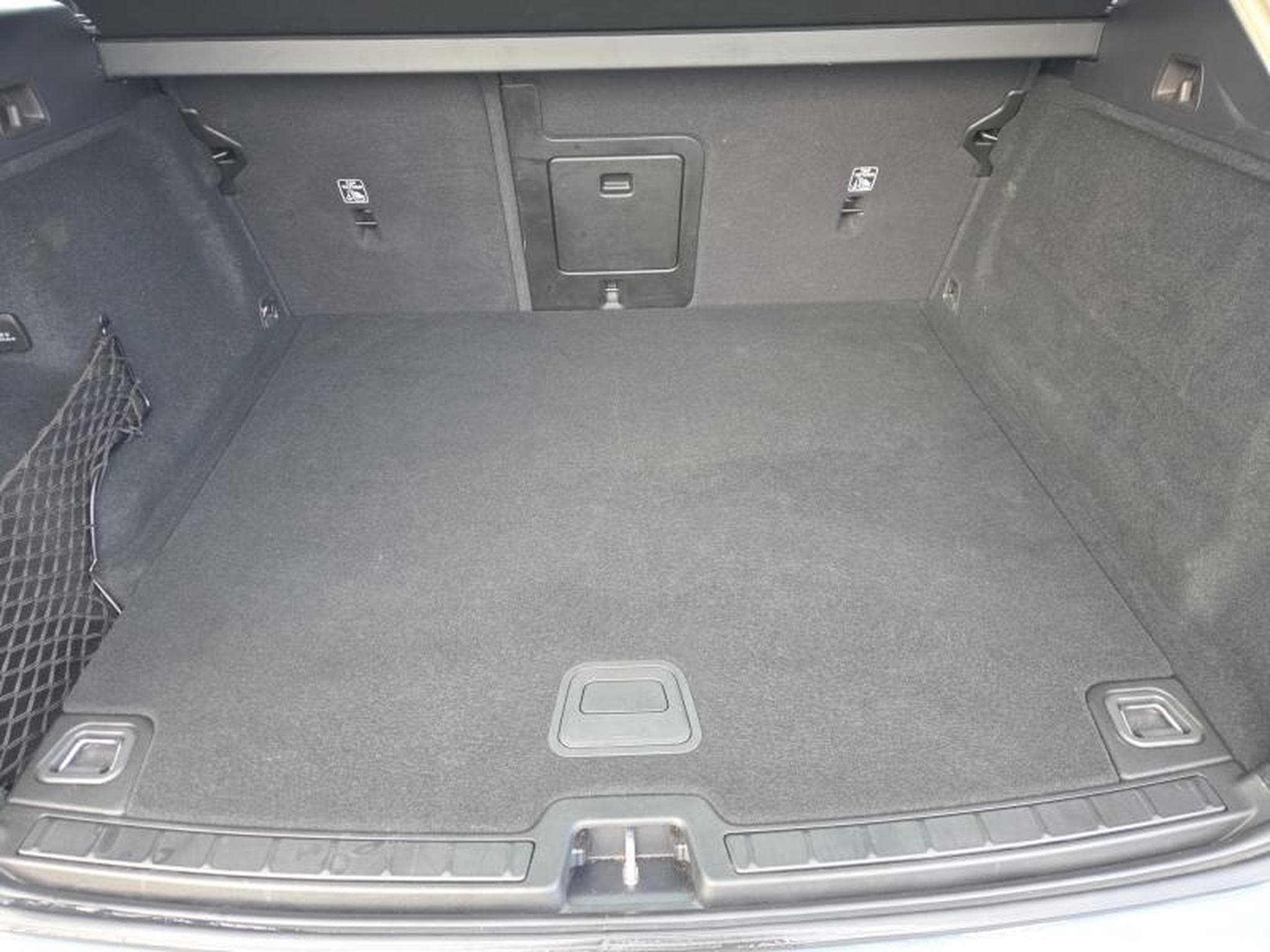 Volvo XC60 B4 Core / Diesel (2023) - Photo 19