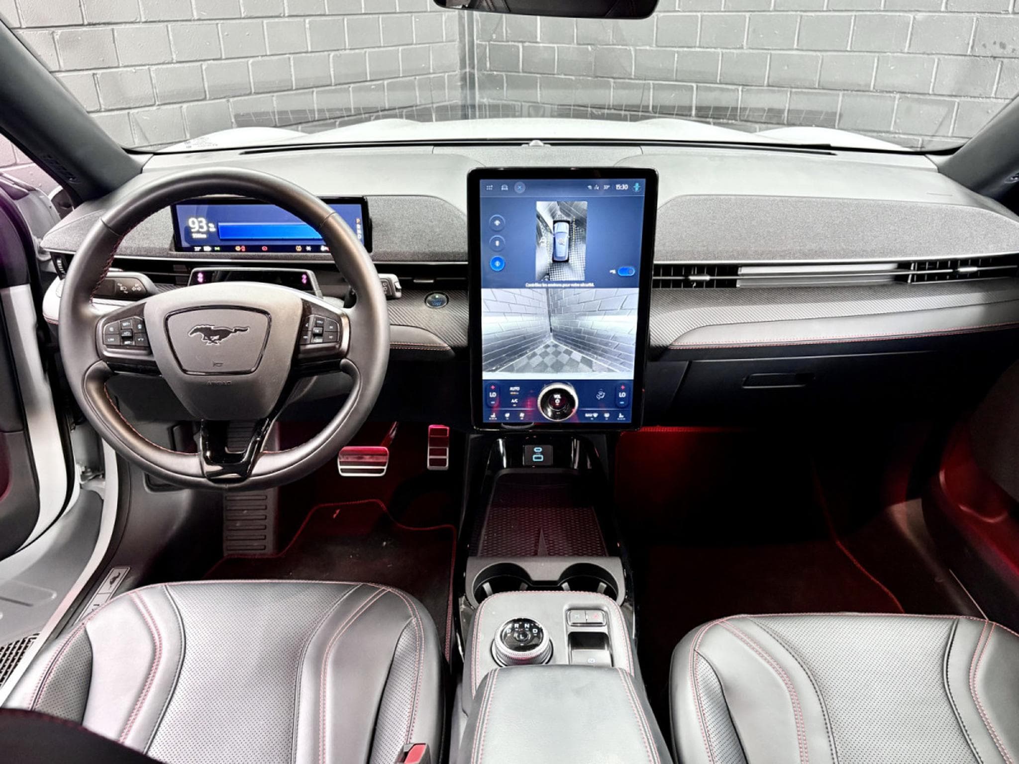 Ford Mustang Mach-E 99KWH EXT. RANGE PREMIUM *PANO* BANG&OLUFSEN* (2023) - Foto 8