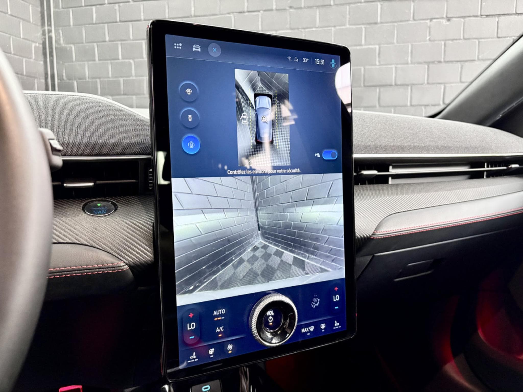 Ford Mustang Mach-E 99KWH EXT. RANGE PREMIUM *PANO* BANG&OLUFSEN* (2023) - Foto 13
