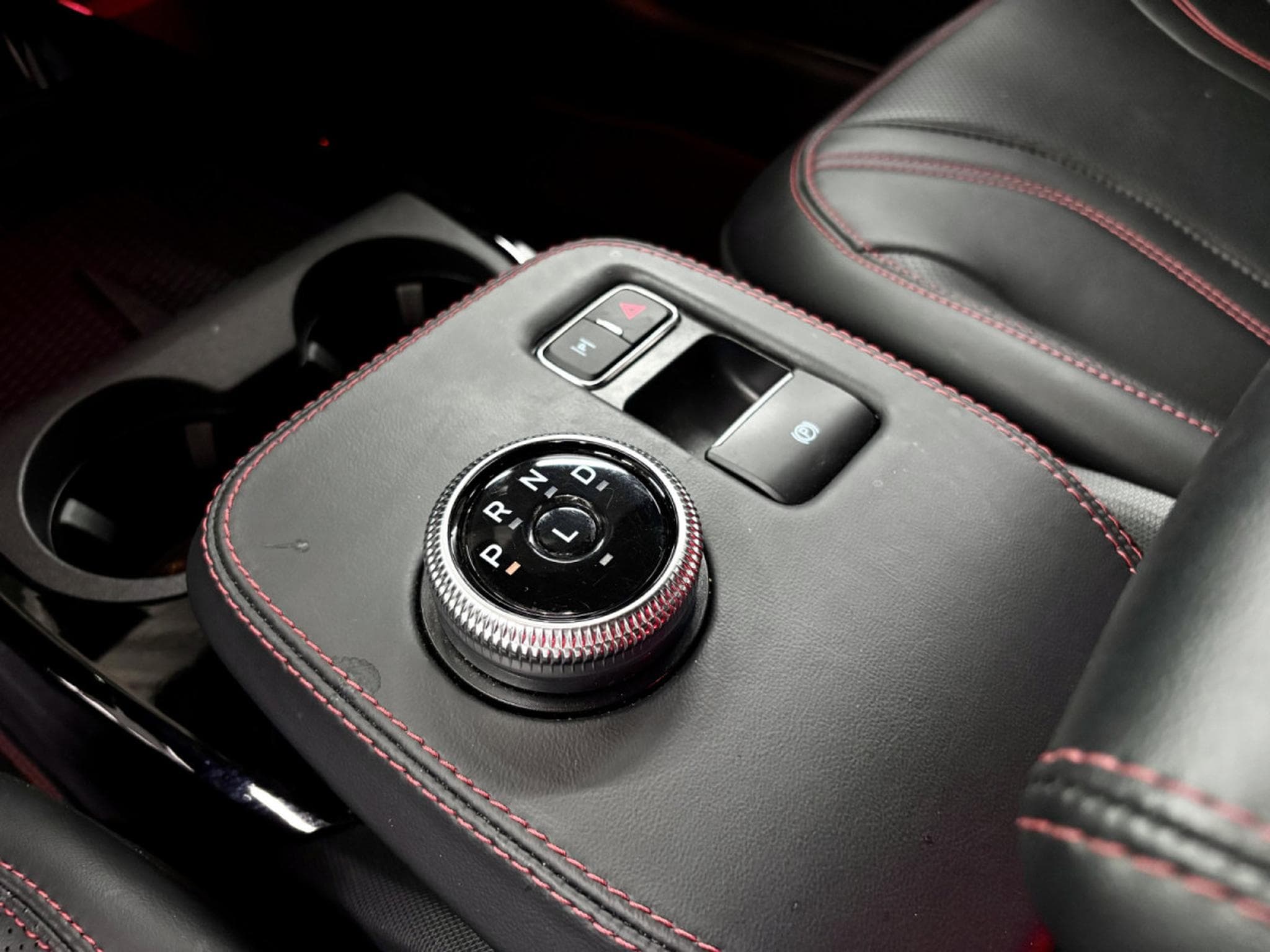 Ford Mustang Mach-E 99KWH EXT. RANGE PREMIUM *PANO* BANG&OLUFSEN* (2023) - Foto 12