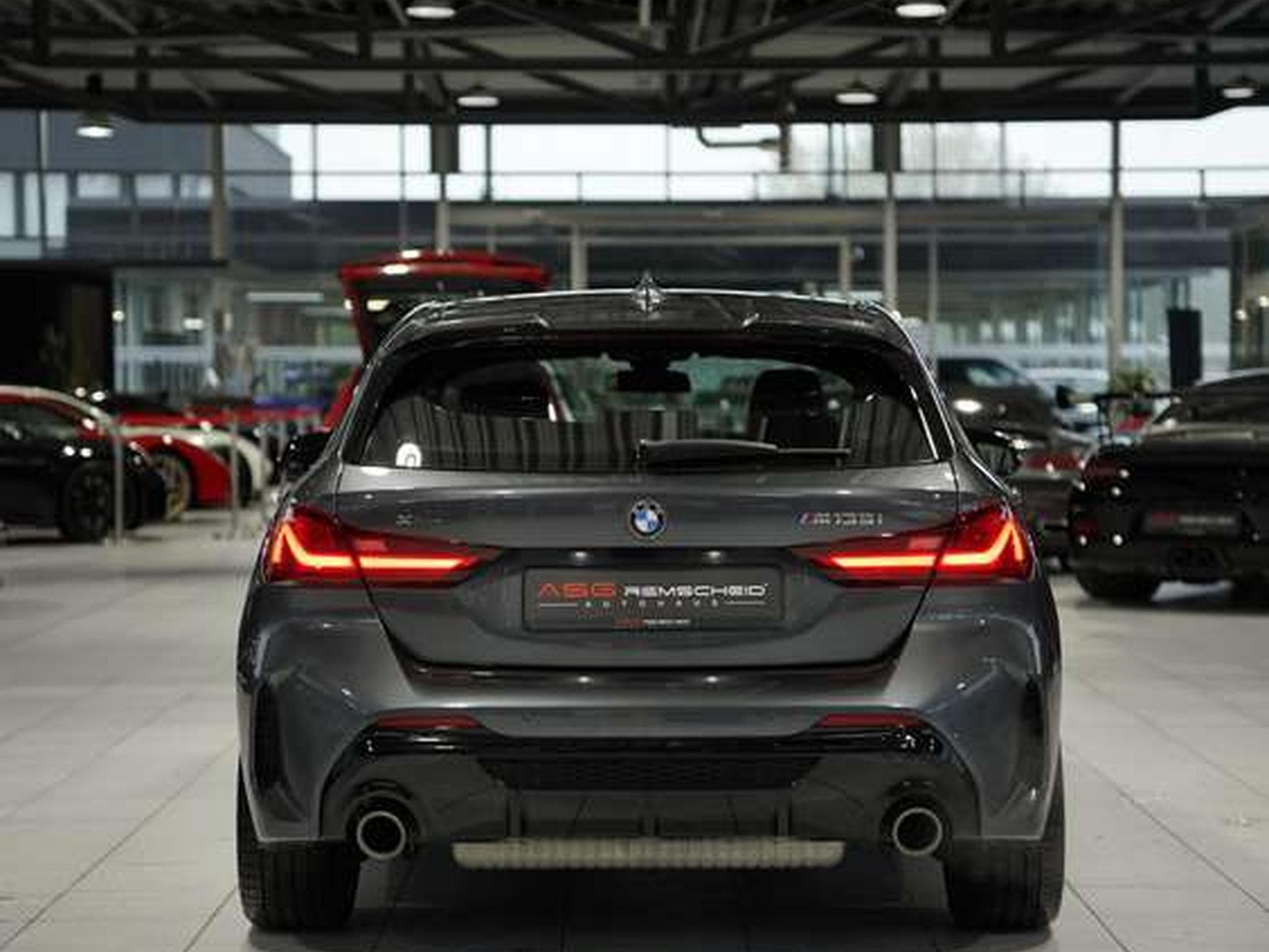 BMW M135 xDrive *2.Hand *Harman-Kardon *Head-Up (2020) - Photo 5