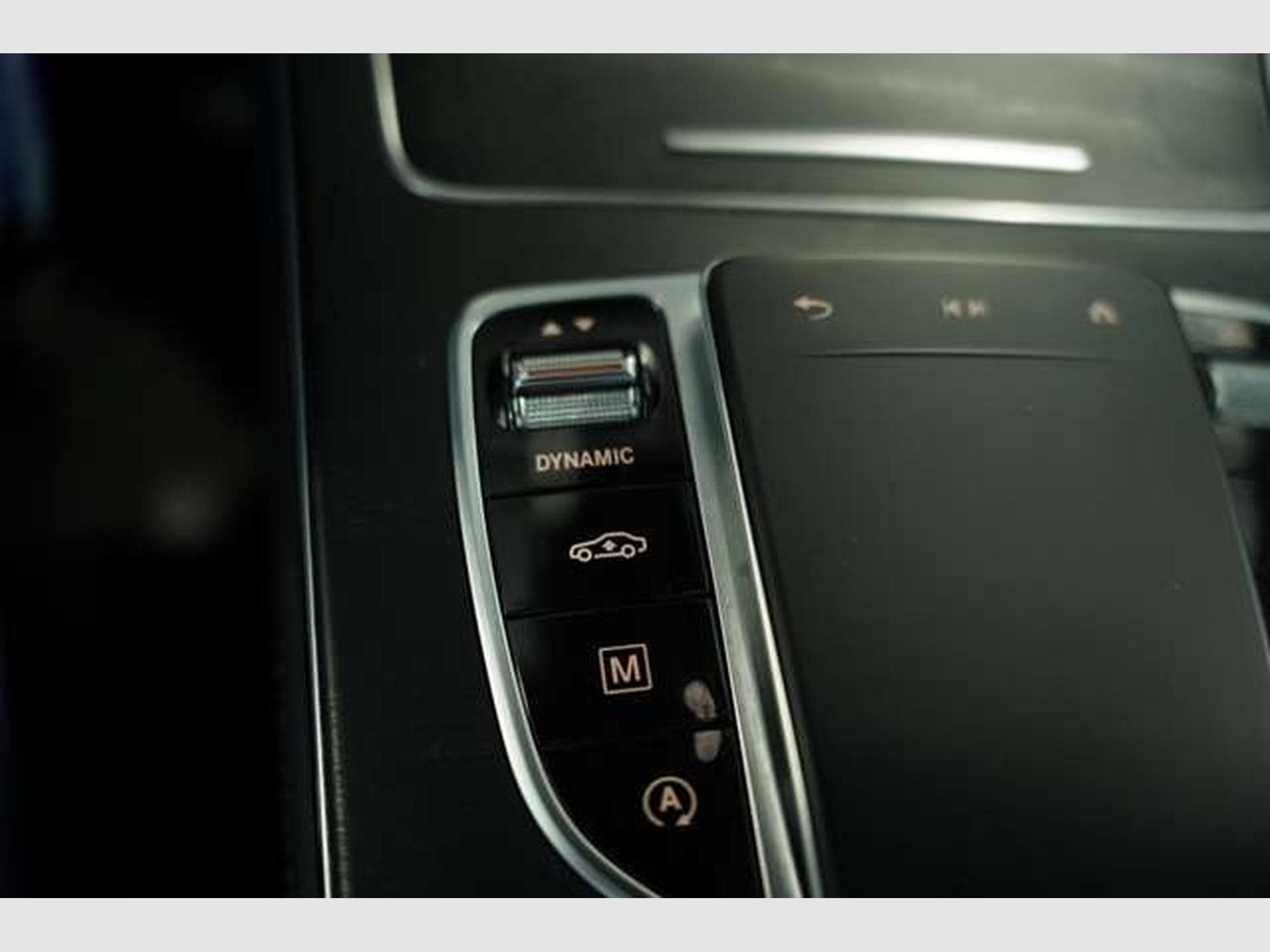 Mercedes GLC 220 d 4M AMG Line *20 *LUFT *Digital *Pano (2019) - Photo 27