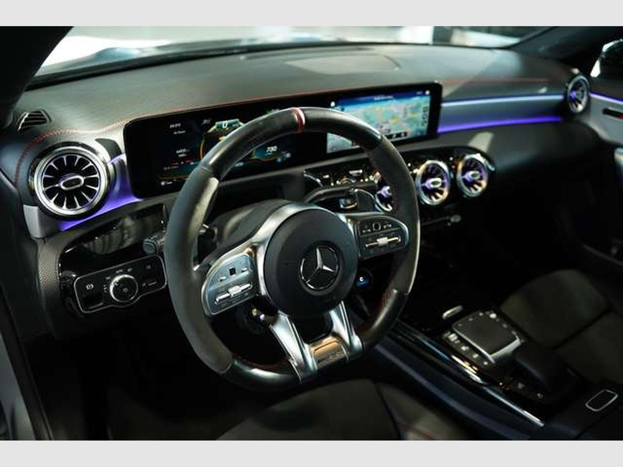 Mercedes CLA 45 AMG 4M *19*Pano*Night*ACC (2020) - Photo 26