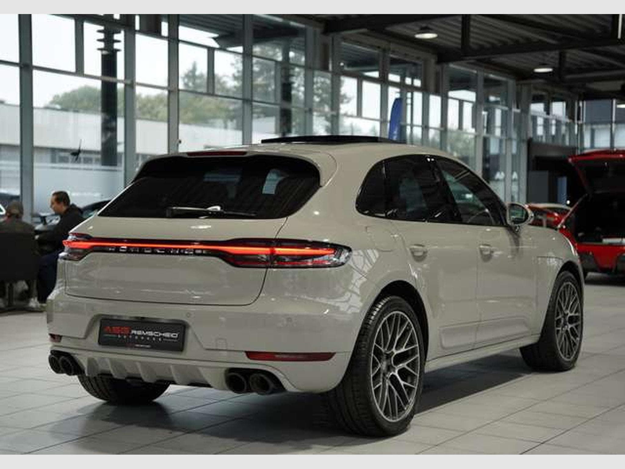 Porsche Macan S *2.H *21 *Sport-Design *Chrono *Pano (2019) - Photo 8