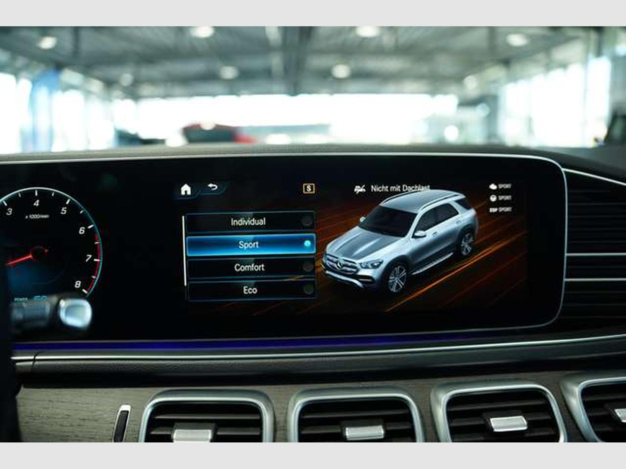 Mercedes GLE 450 4M AMG Line 2.H *21*BURM*Night*AHK*Pano (2022) - Photo 43