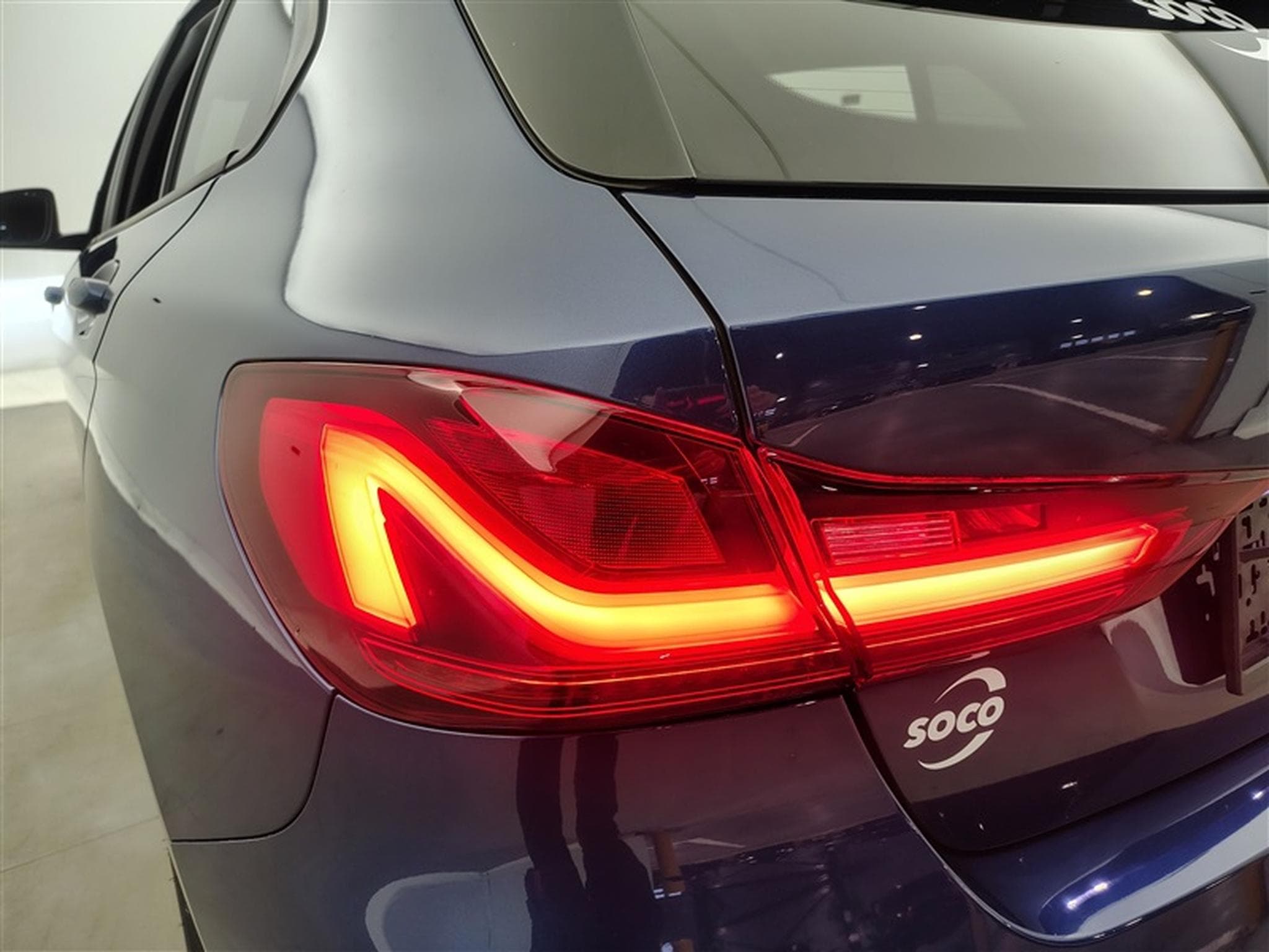 BMW 118 i  Navi Cockpit / Led / PDC av+ar (2021) - Photo 16