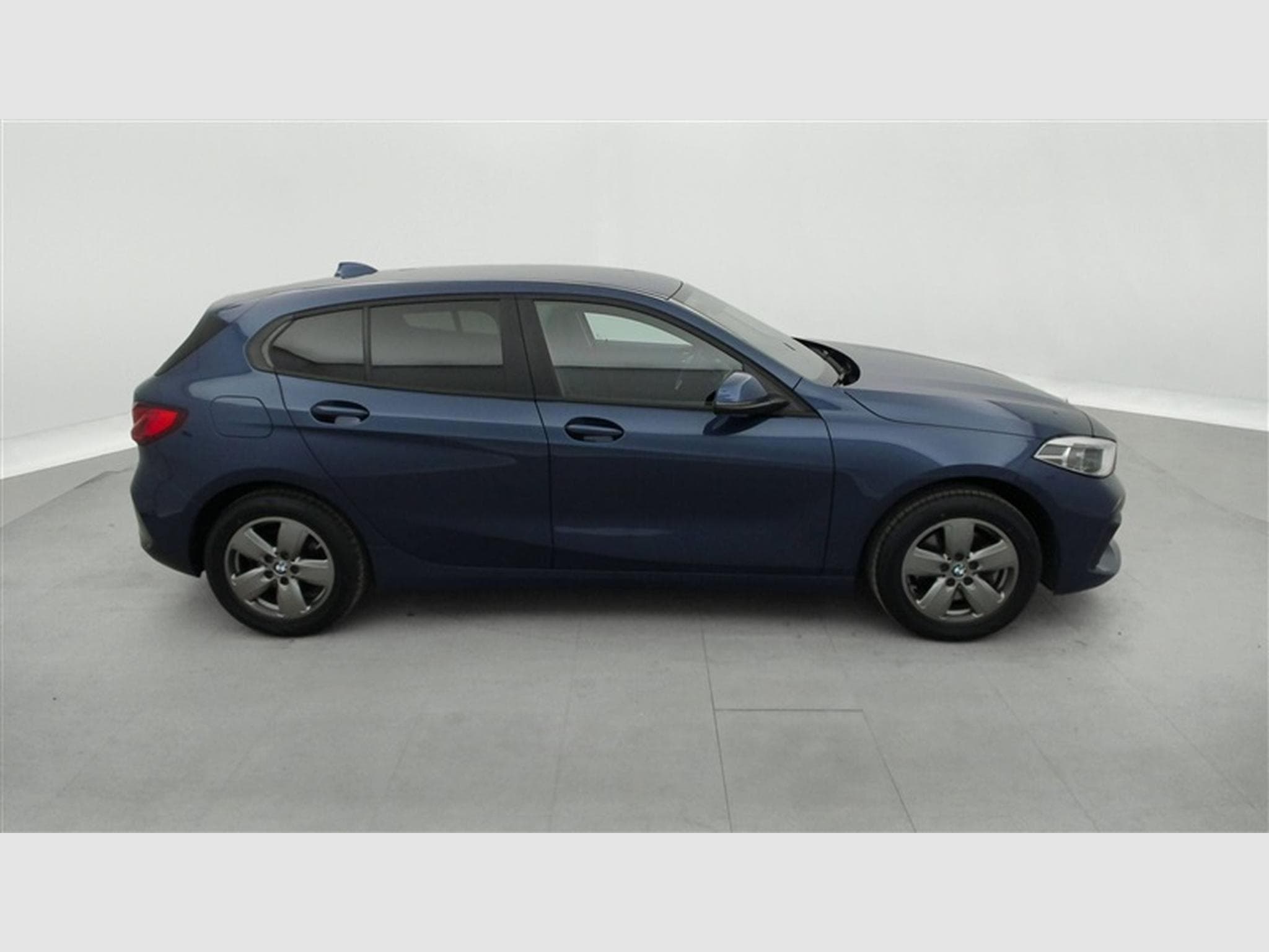 BMW 118 i  Navi Cockpit / Led / PDC av+ar (2021) - Photo 24