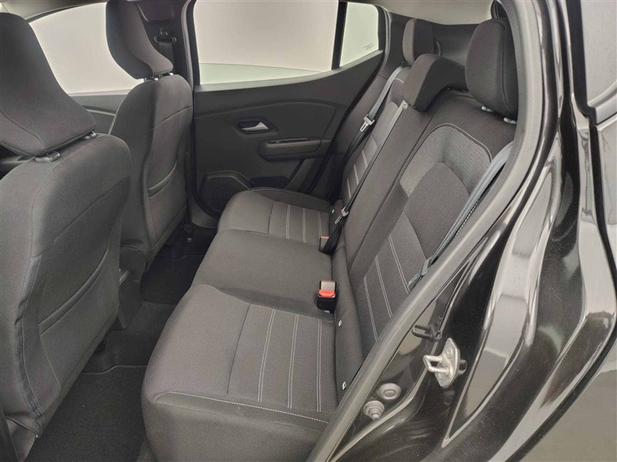 Dacia Sandero 1.0 TCe Journey CARPLAY / FULL LED / PDC AV-AR (2025) - Photo 13