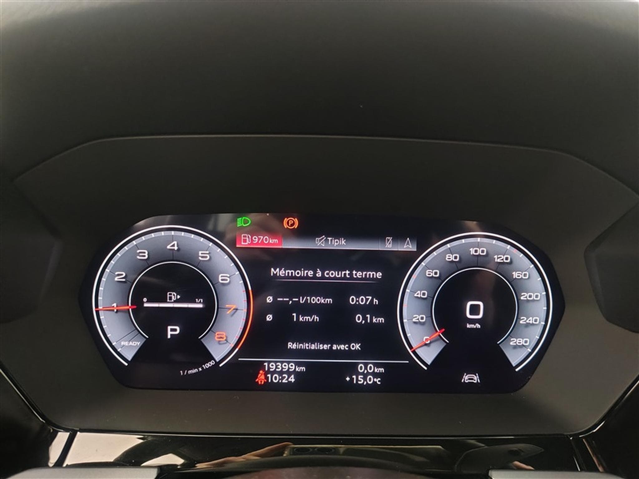 Audi A3 35 TFSI 150Cv S-Tronic S-Line NAVI / FULL LED / CARPLAY (2025) - Photo 10