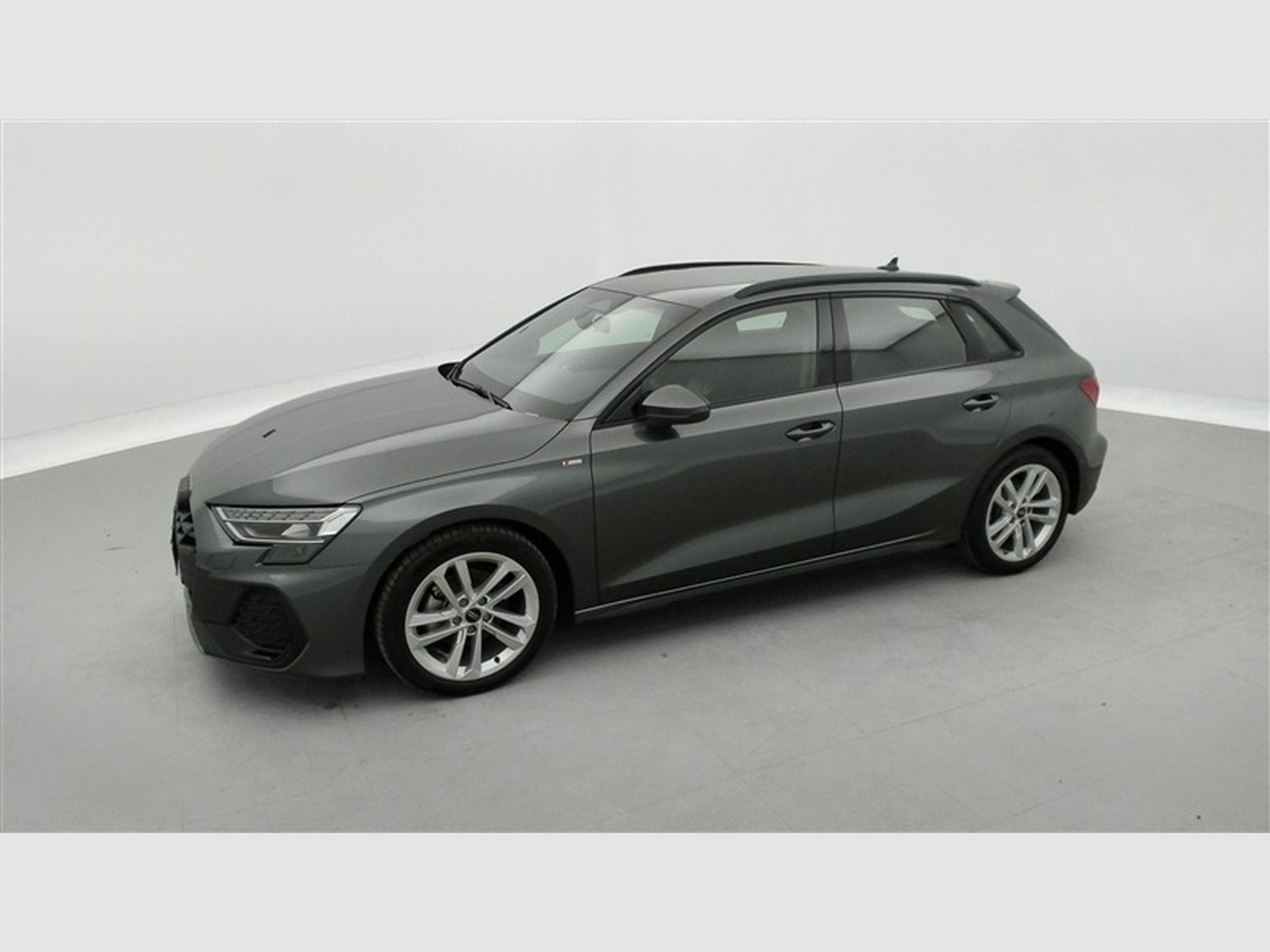 Audi A3 35 TFSI 150Cv S-Tronic S-Line NAVI / FULL LED / CARPLAY (2025) - Photo 21