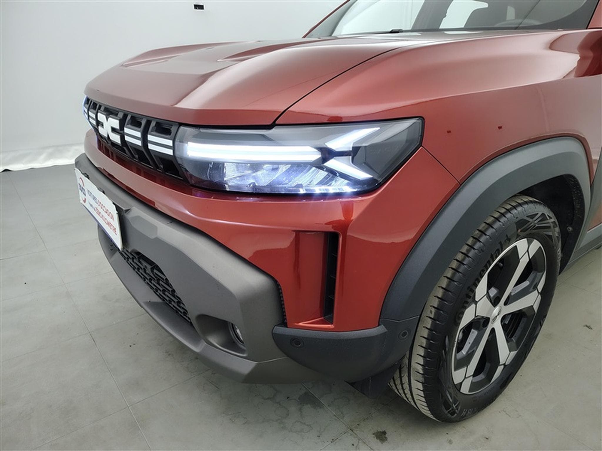 Dacia Duster 1.0 ECO-G Journey+ *NAVI/CARPLAY/FULL LED/CAMERA 360/PDC/JA* (2024) - Photo 15