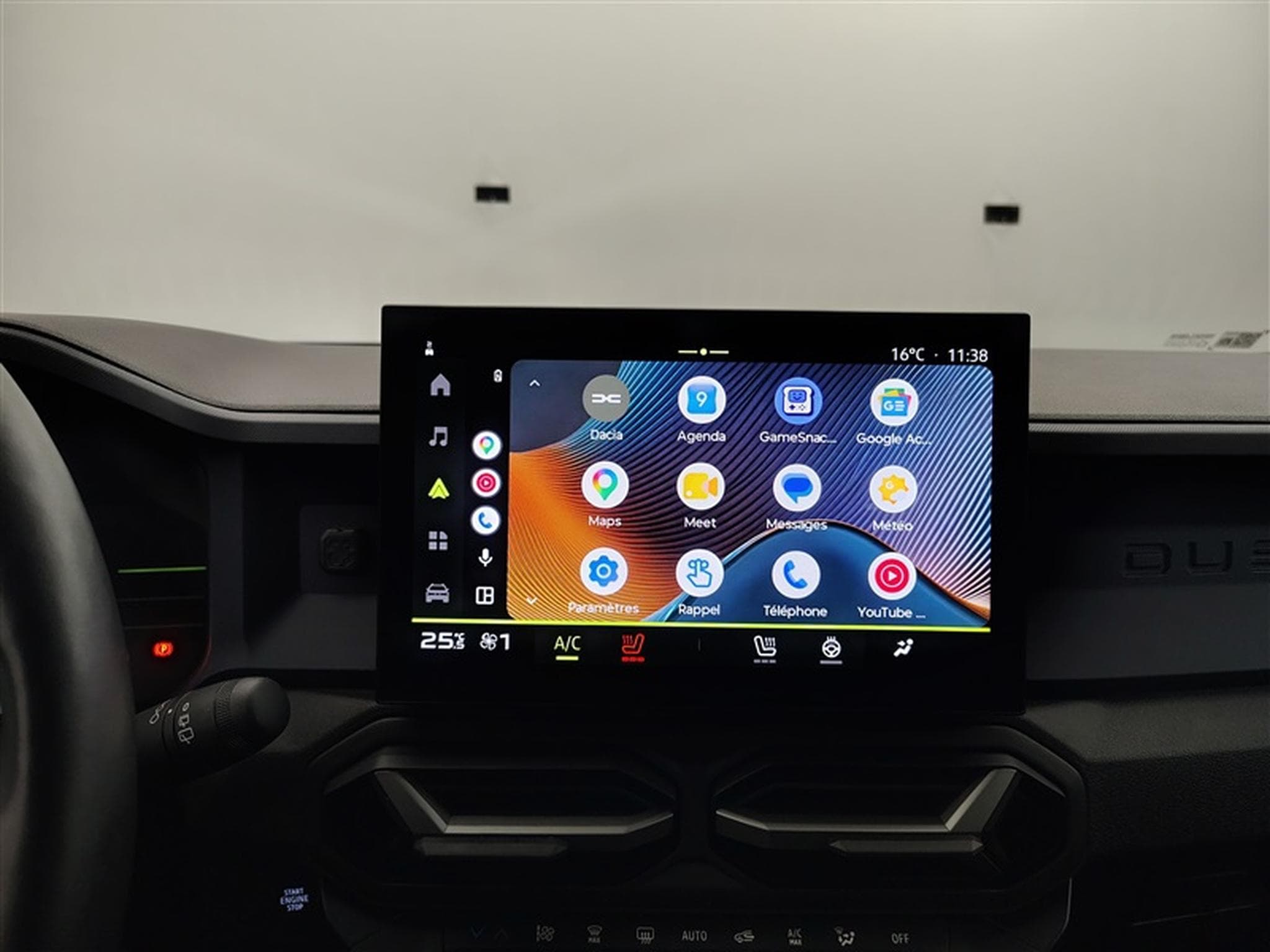 Dacia Duster 1.0 ECO-G Journey+ *NAVI/CARPLAY/FULL LED/CAMERA 360/PDC/JA* (2024) - Photo 19