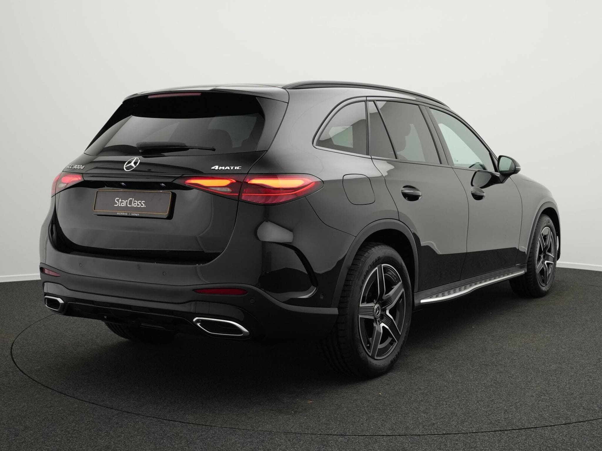 Mercedes GLC 300 d 4M AMG-Line LED+AHK+Night+Burm+Kamera (2025) - Photo 3