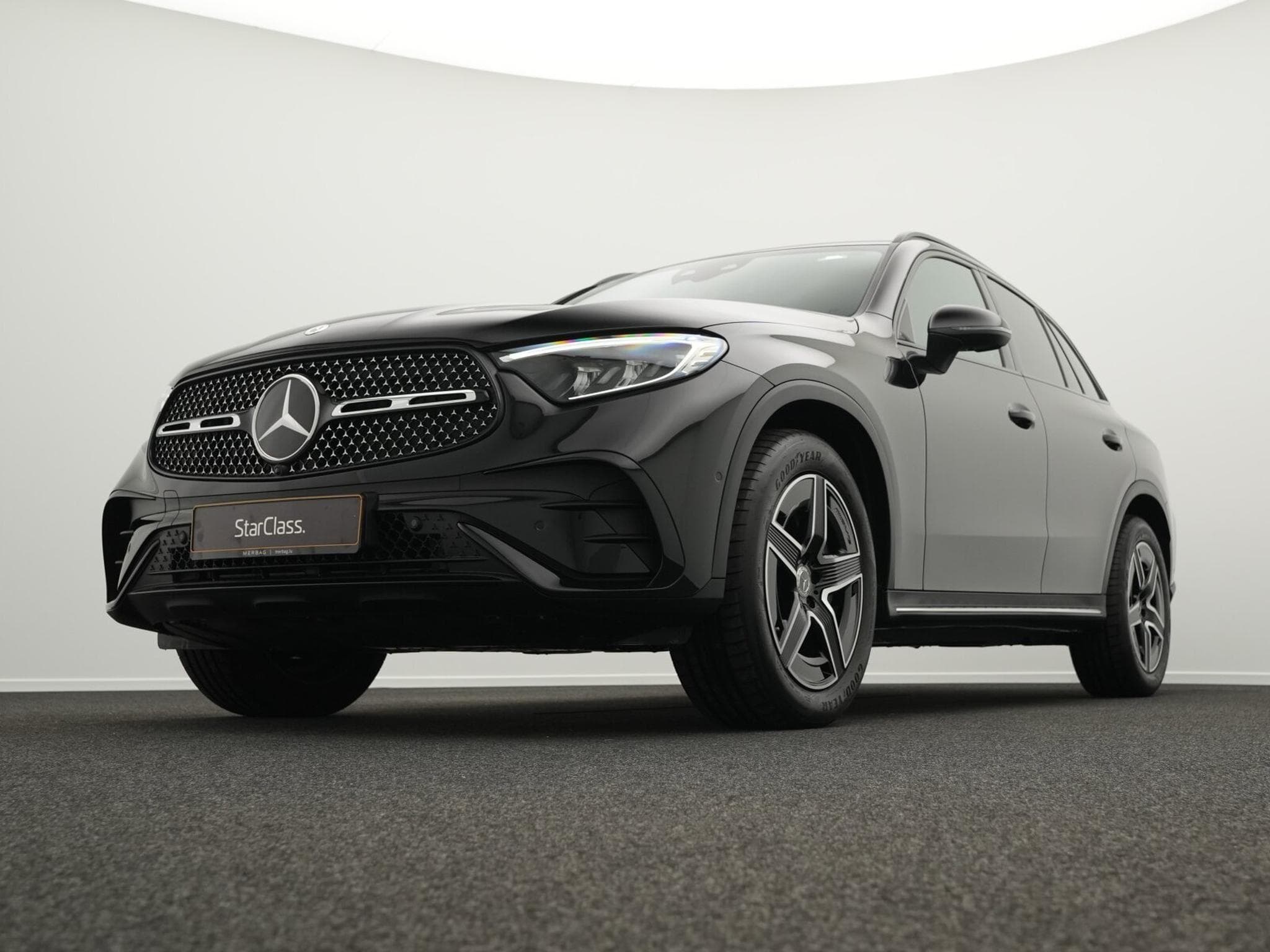 Mercedes GLC 300 d 4M AMG-Line LED+AHK+Night+Burm+Kamera (2025) - Photo 8