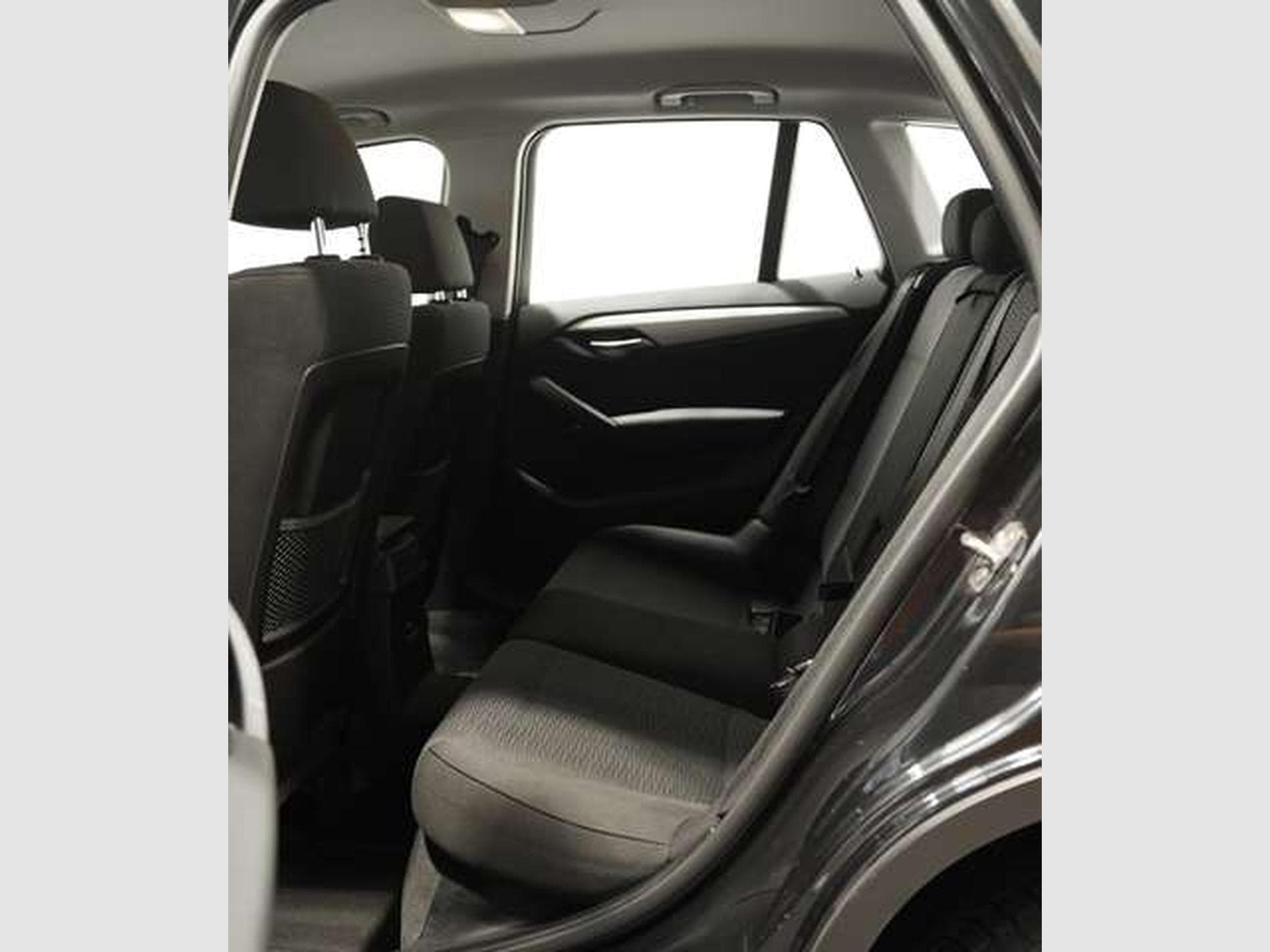 BMW X1 sD 16 d *Sitzheizung*Bi-Xenon*Navi*PDC*Klima (2013) - Photo 9