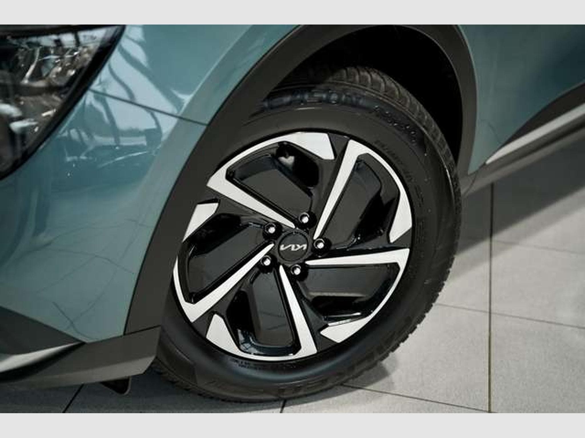 Kia Sportage 1.6 T-GDI Vision Komfort-Paket E Sitz N (2022) - Foto 2