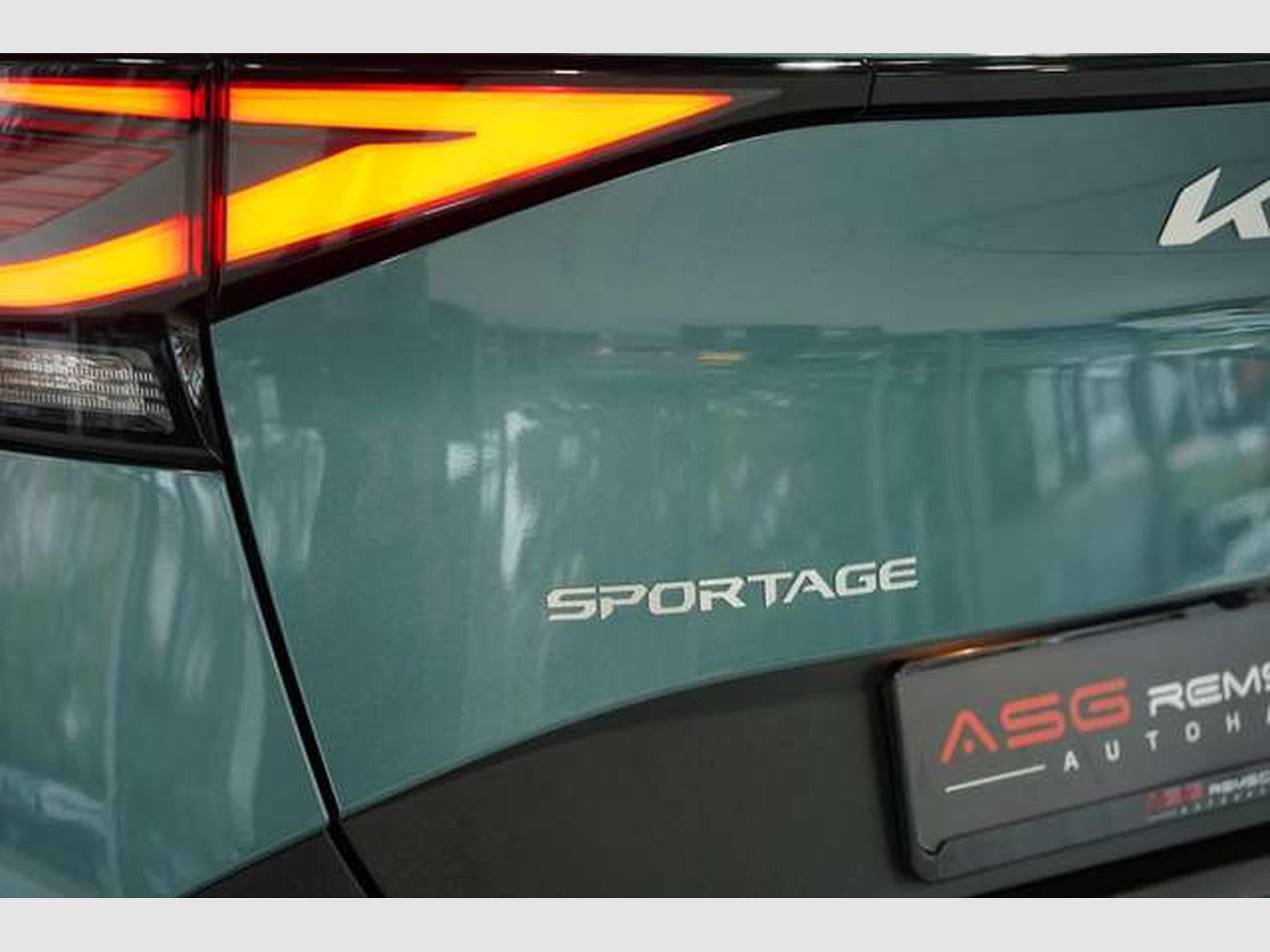 Kia Sportage 1.6 T-GDI Vision Komfort-Paket E Sitz N (2022) - Foto 8